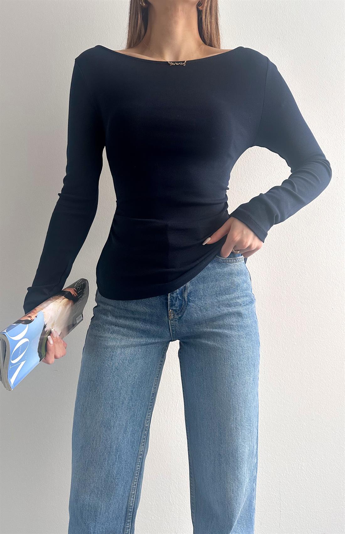 Büzgülü Kayık Yaka Bluz LACİVERT