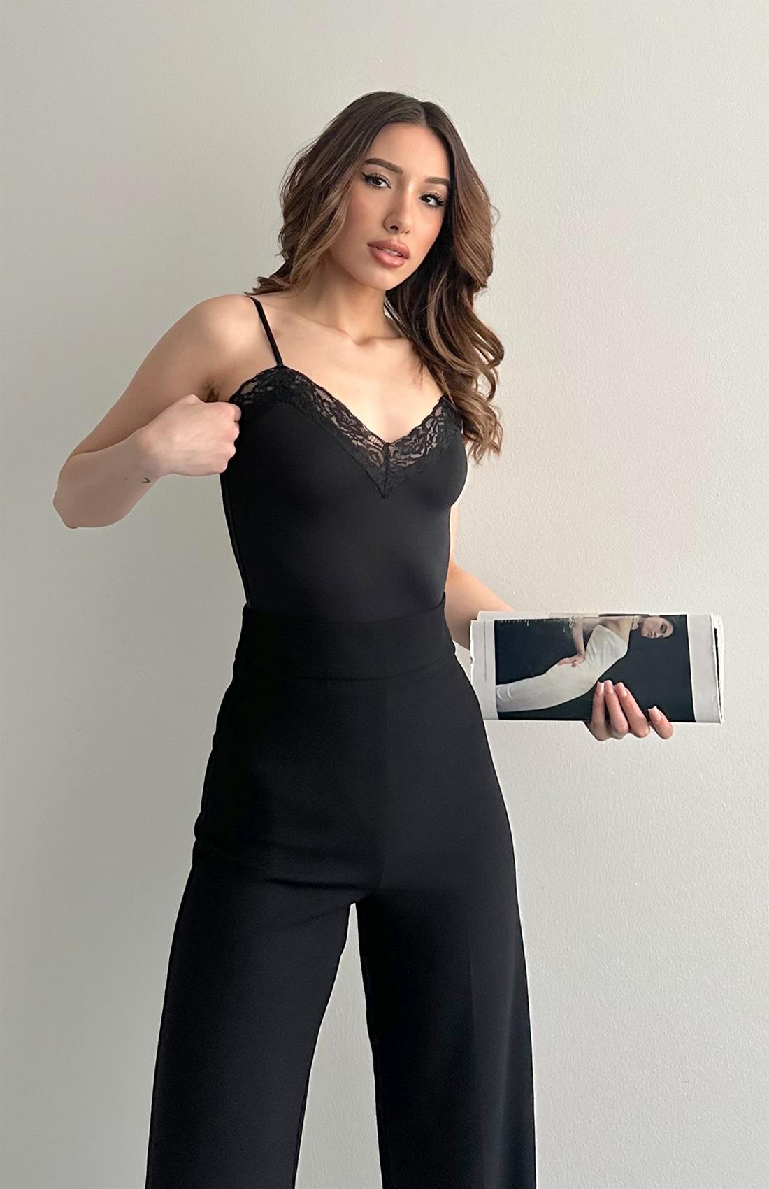 Dantel Detaylı Çıtçıtlı Bluz SİYAH