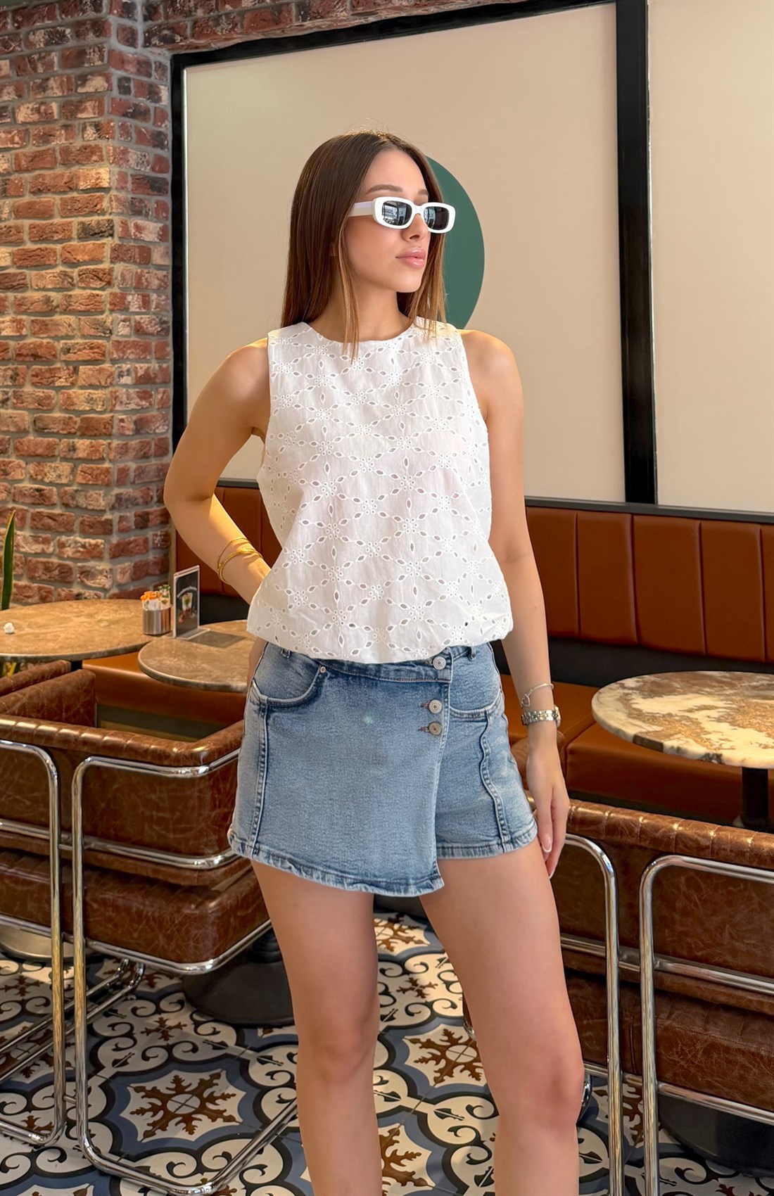 Gupue Detaylı Bluz BEYAZ