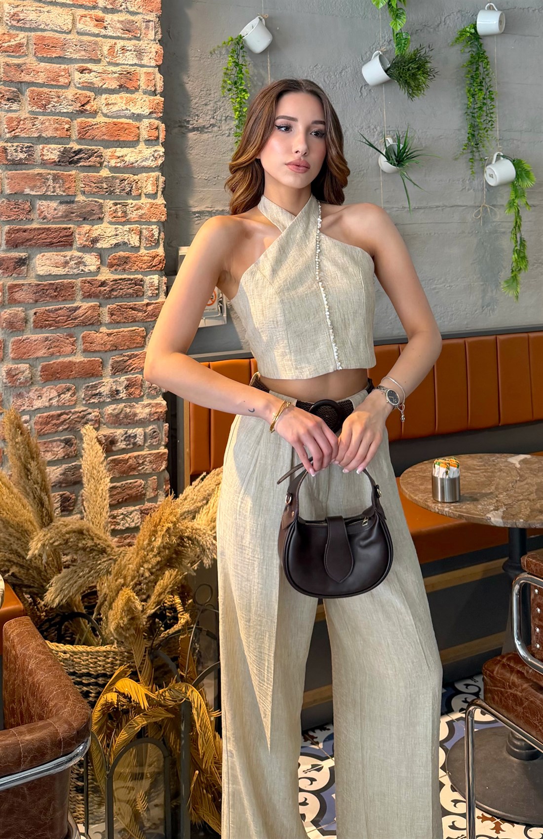 Şerit Boncuk Detaylı Bluz BEJ