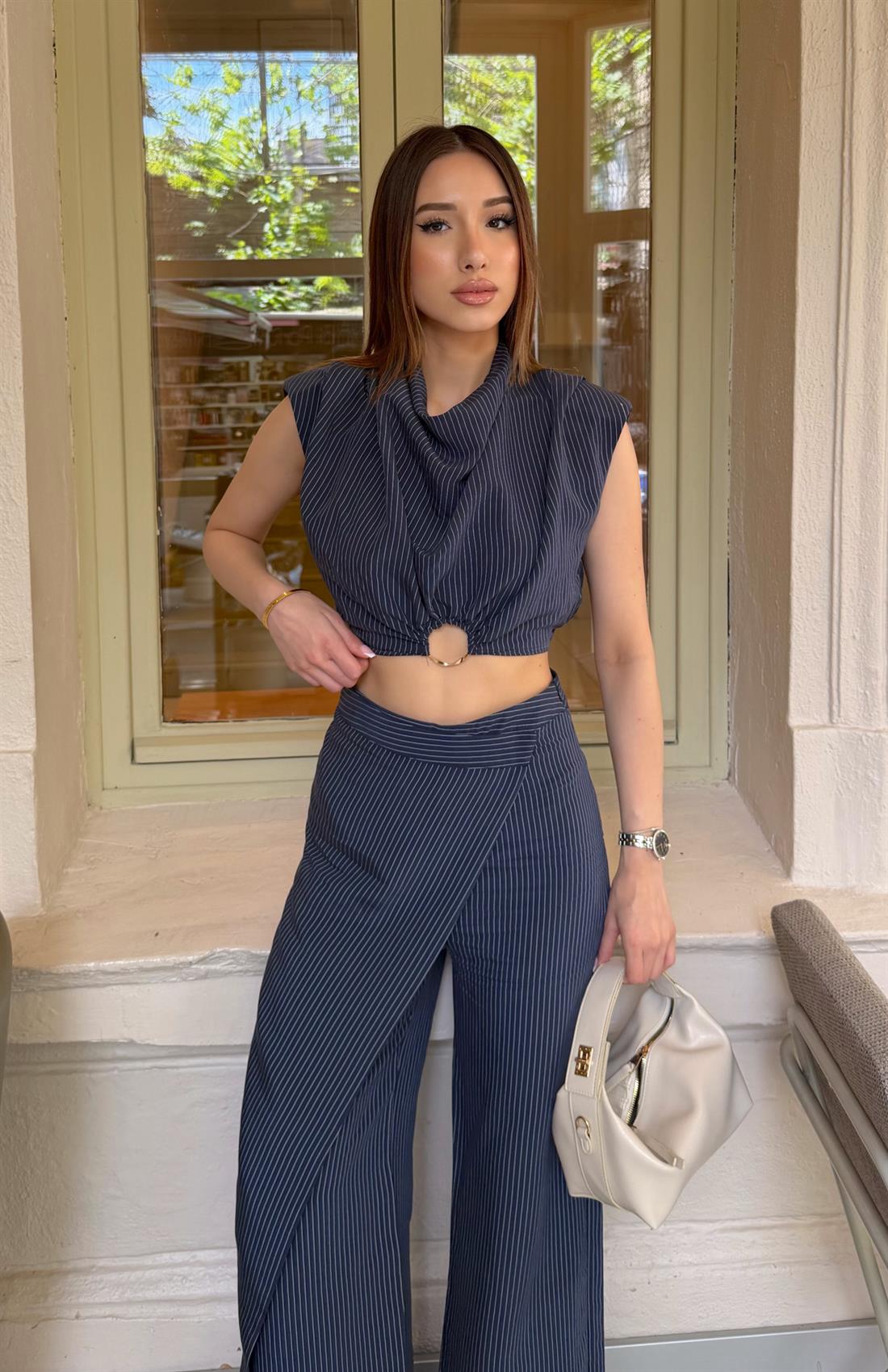 Toka Detaylı Bluz LACİVERT