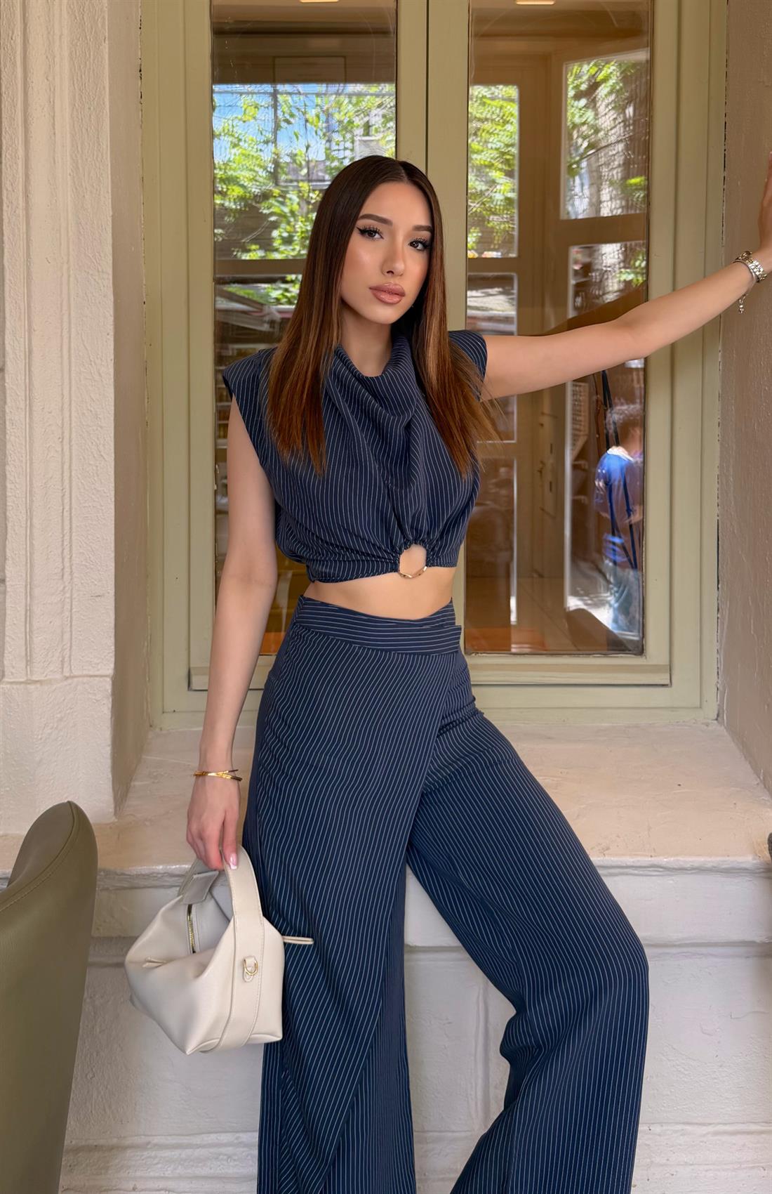 Toka Detaylı Bluz LACİVERT
