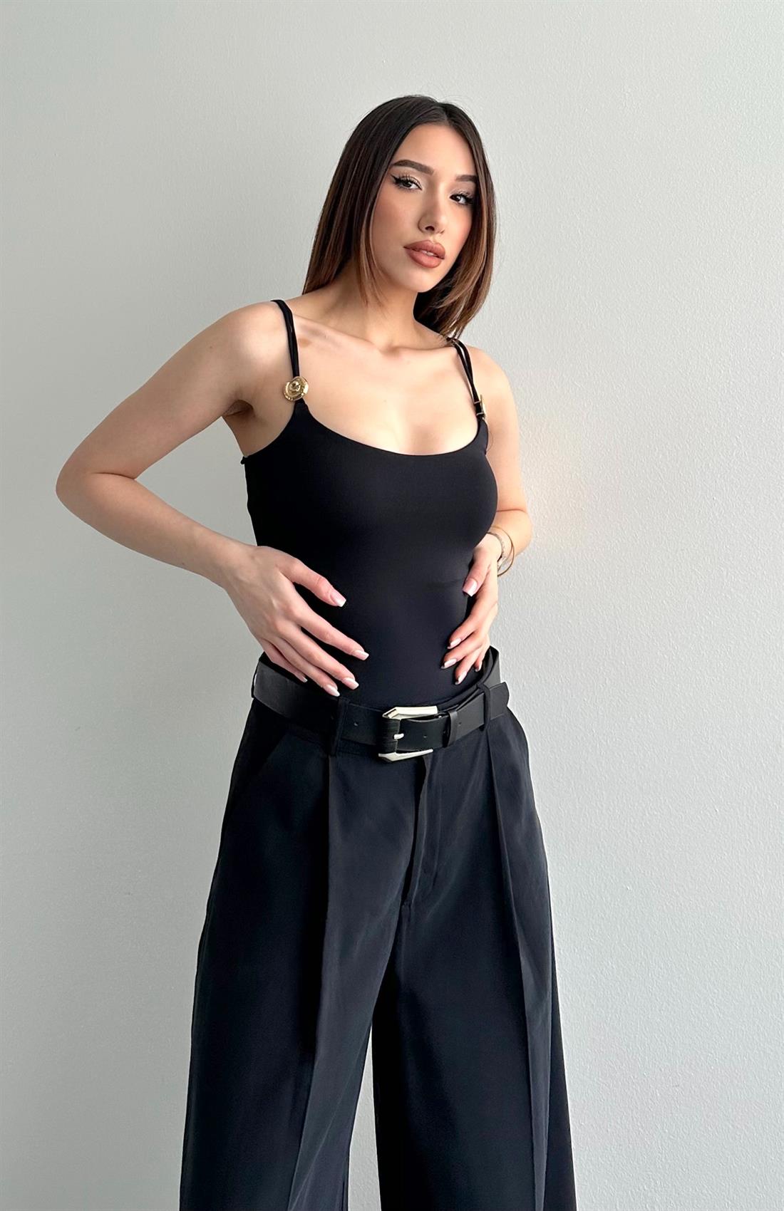 Toka Detaylı Bluz SİYAH