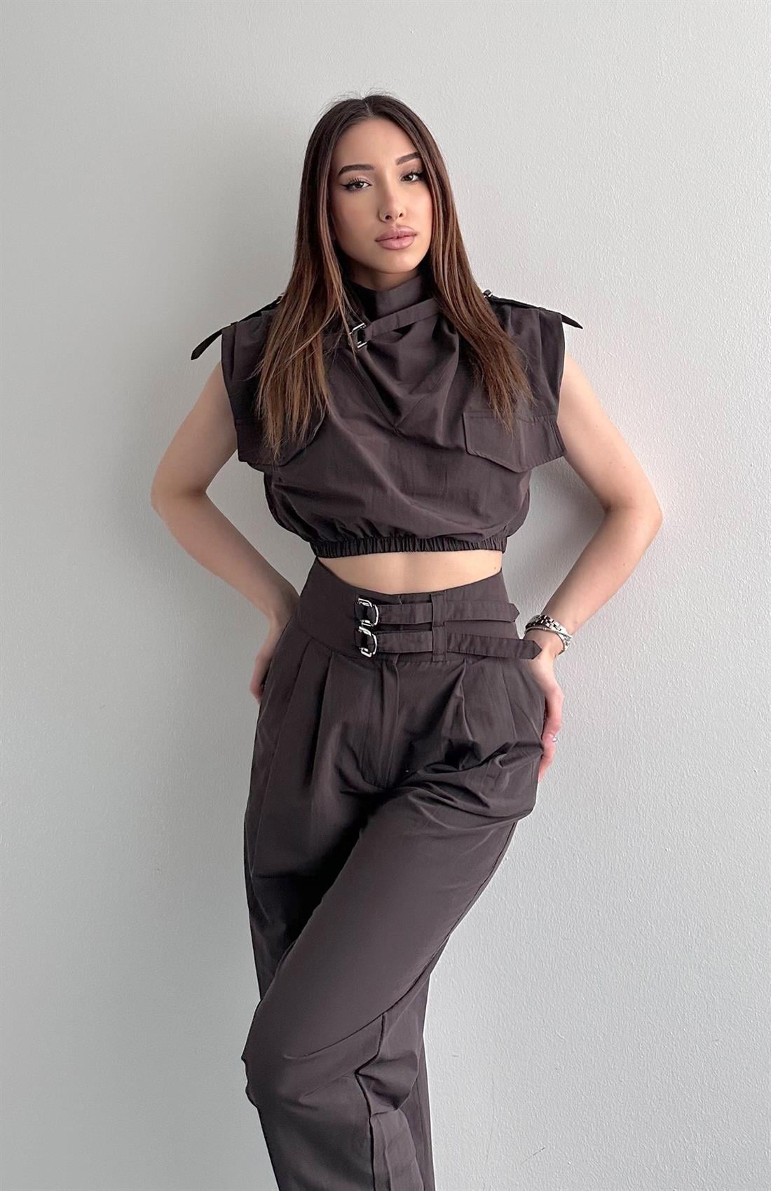 Toka Detaylı Crop Bluz KAHVERENGİ