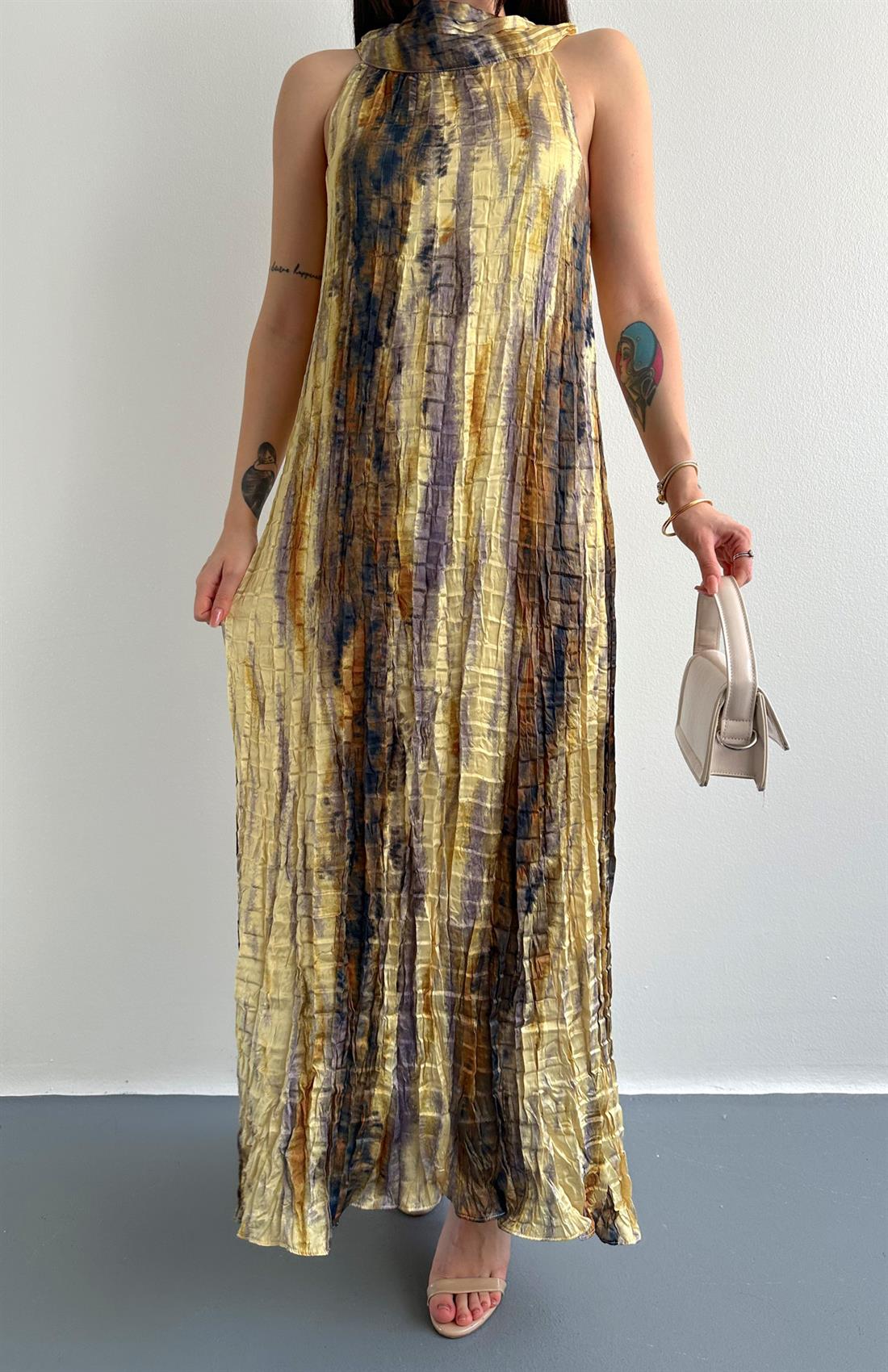 Kraşlı Düğmeli Elbise SARI