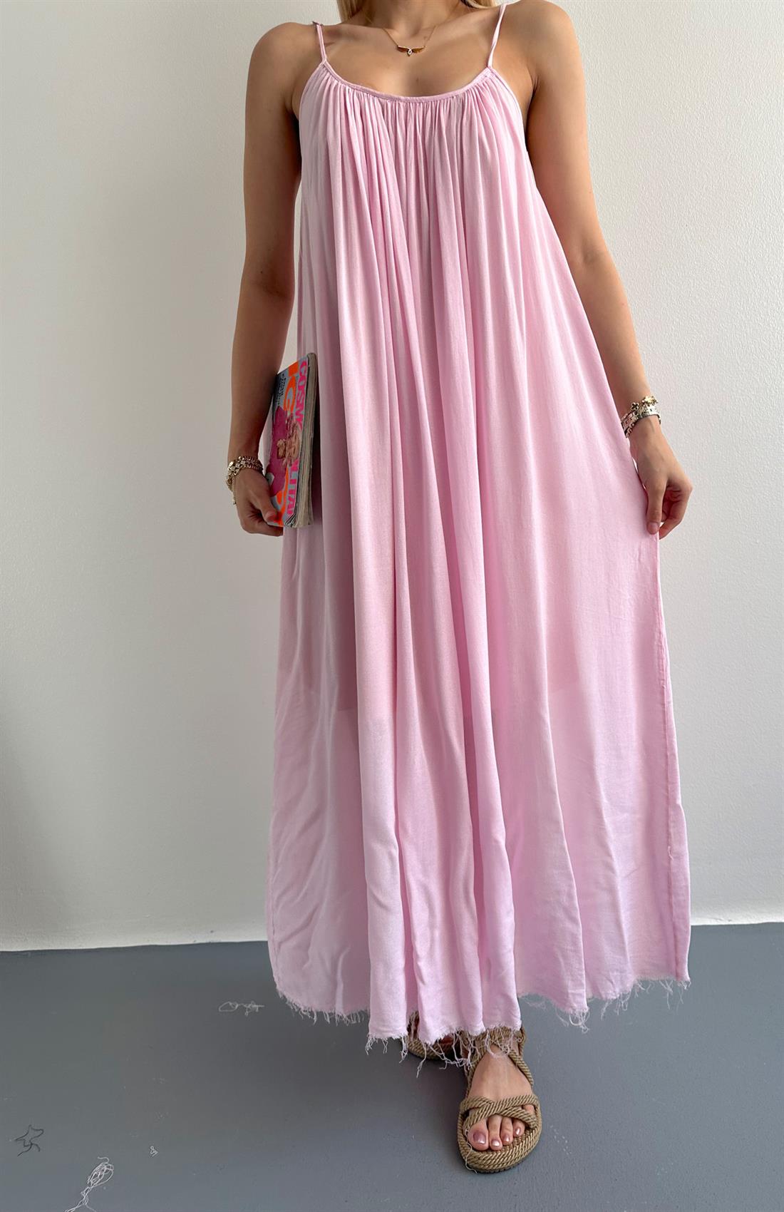 V Yaka Büzgülü Askılı Elbise PEMBE