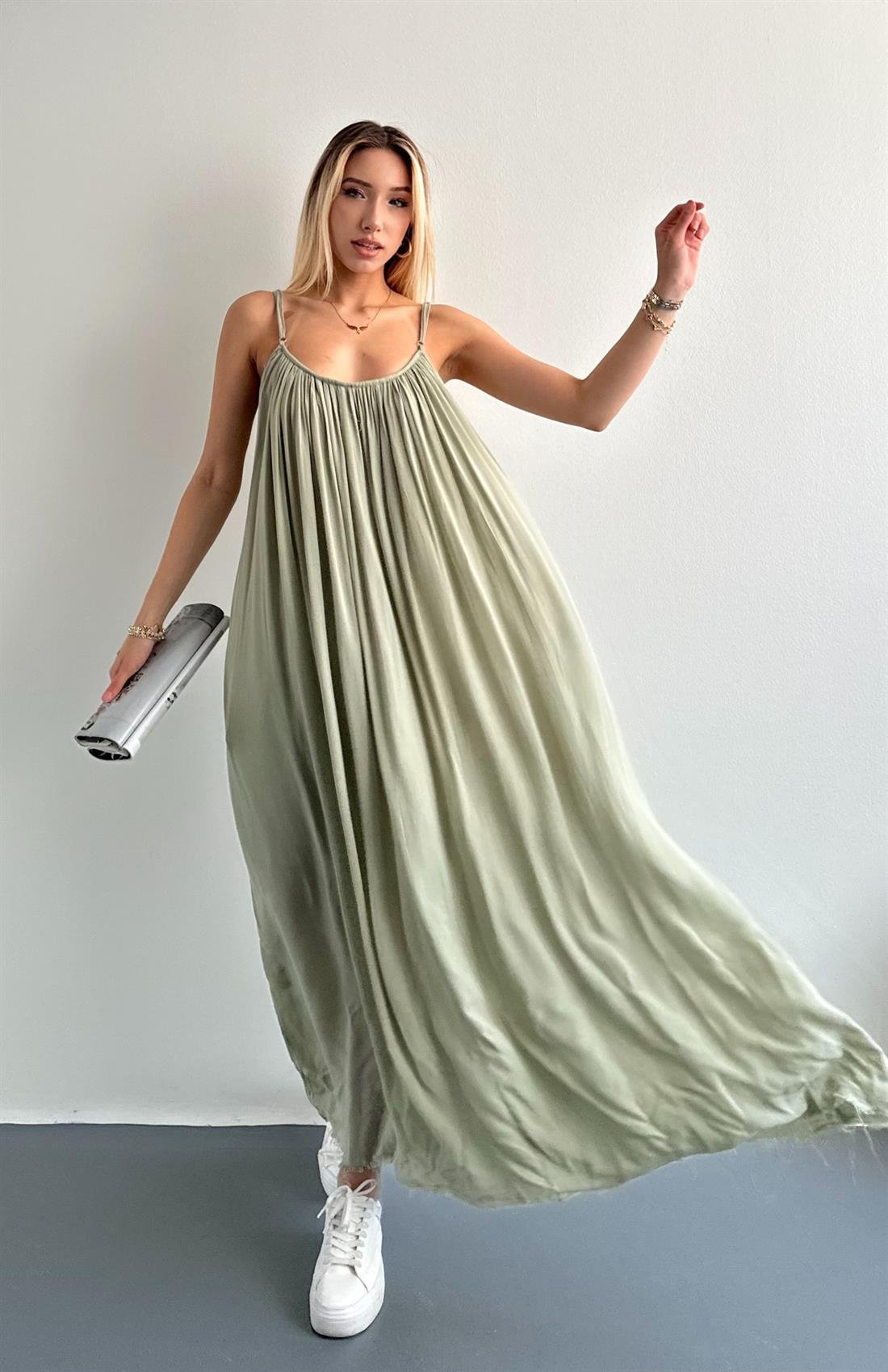 V Yaka Büzgülü Askılı Elbise YEŞİL