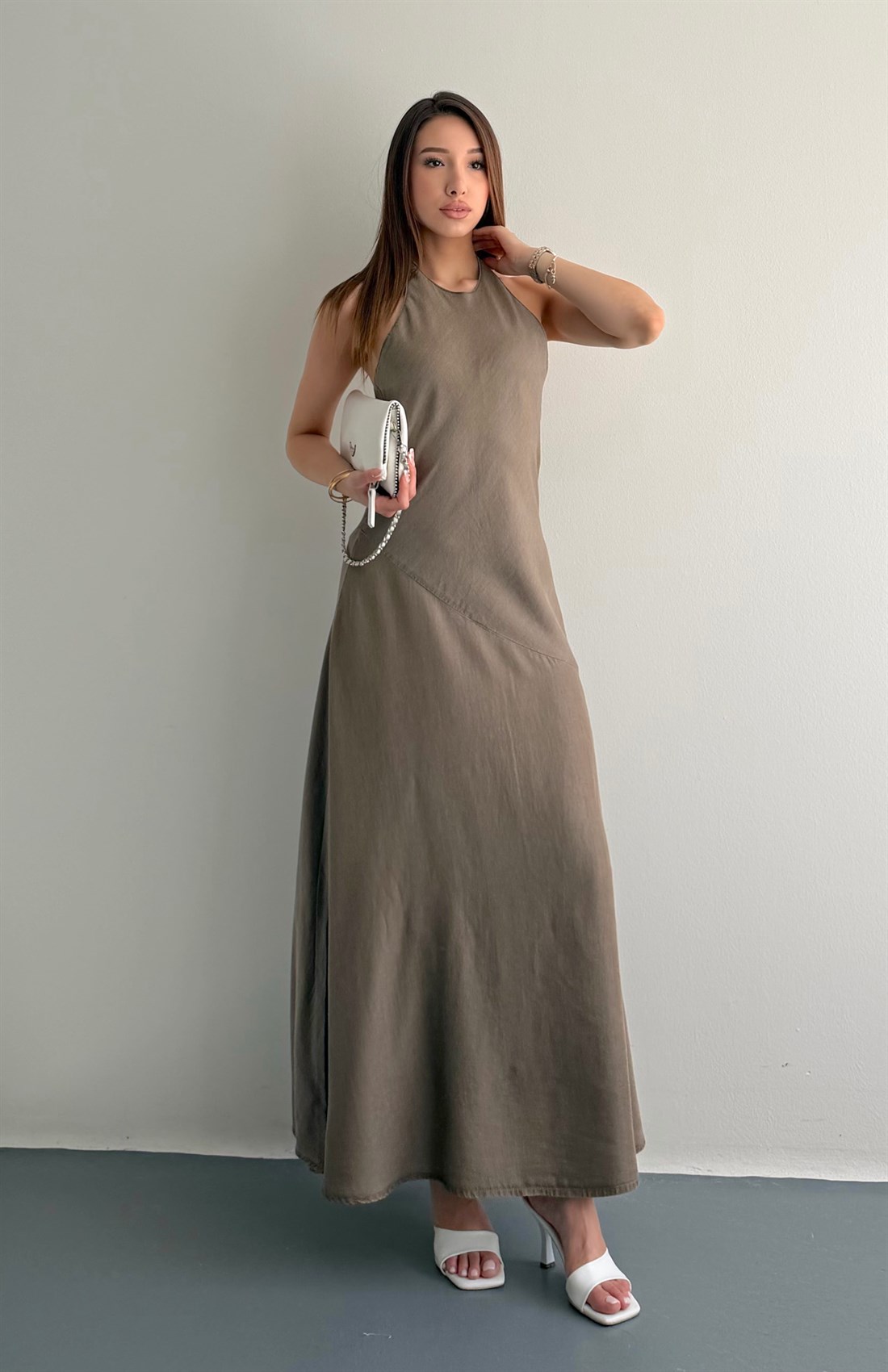 Yakası Cıtcıtlı Tencel Elbise KAHVERENGİ