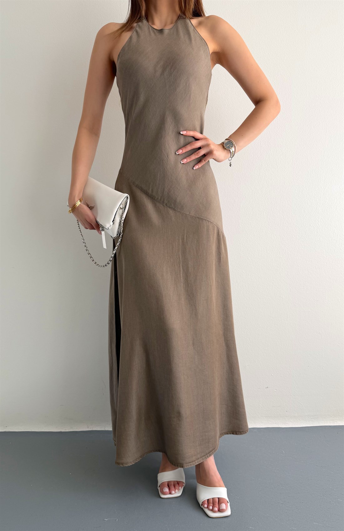 Yakası Cıtcıtlı Tencel Elbise KAHVERENGİ
