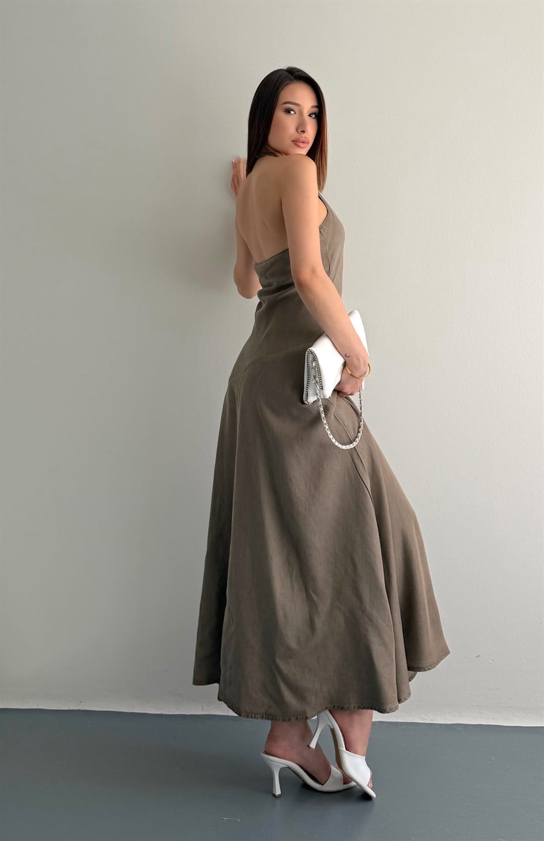 Yakası Cıtcıtlı Tencel Elbise KAHVERENGİ