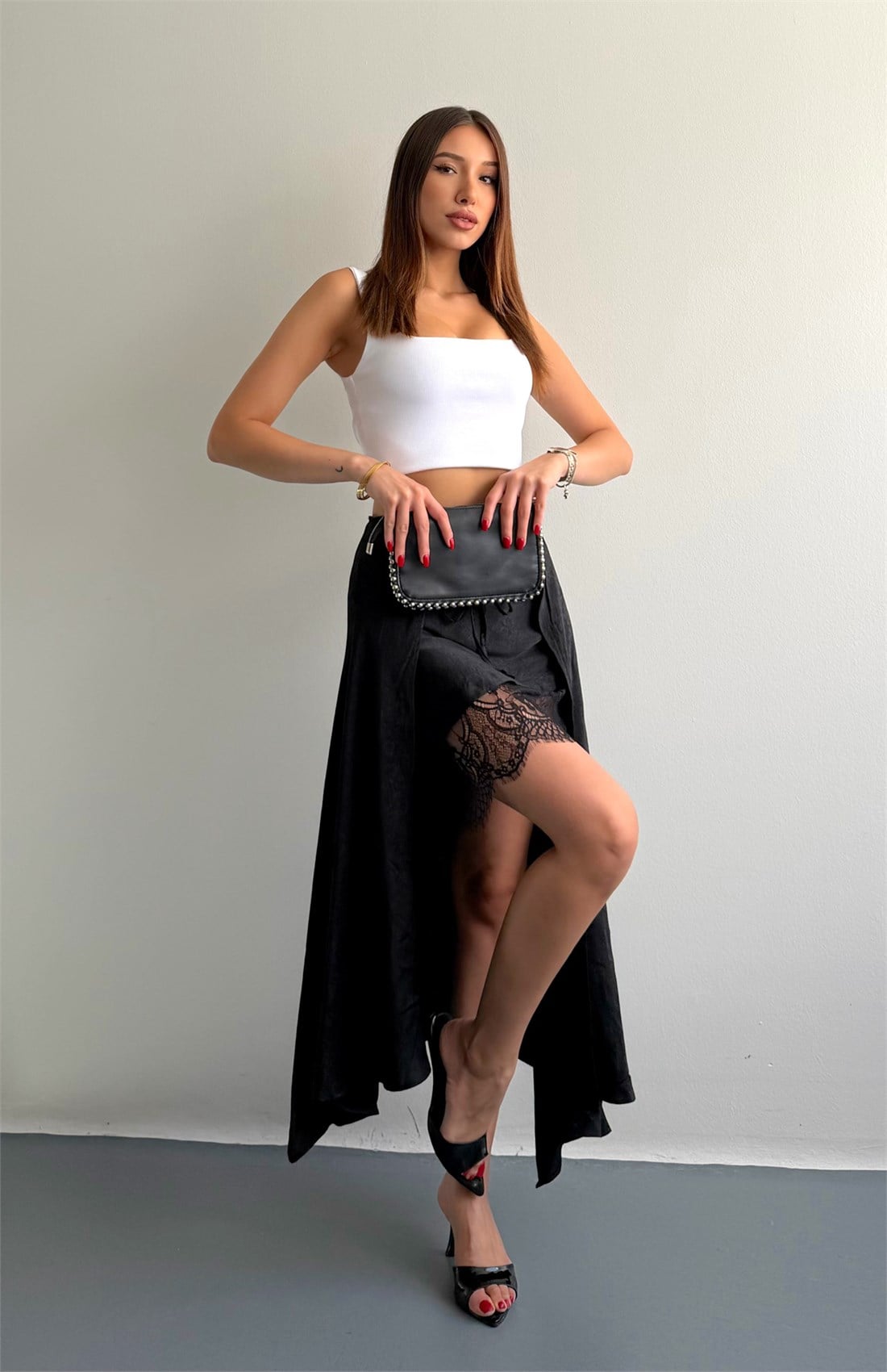 Dantel Detaylı Etek SİYAH