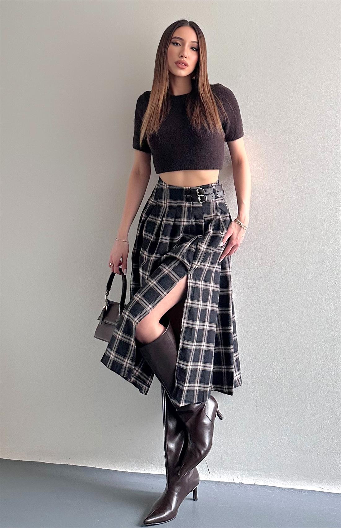 Yırtmaçlı Ekose Etek SİYAH