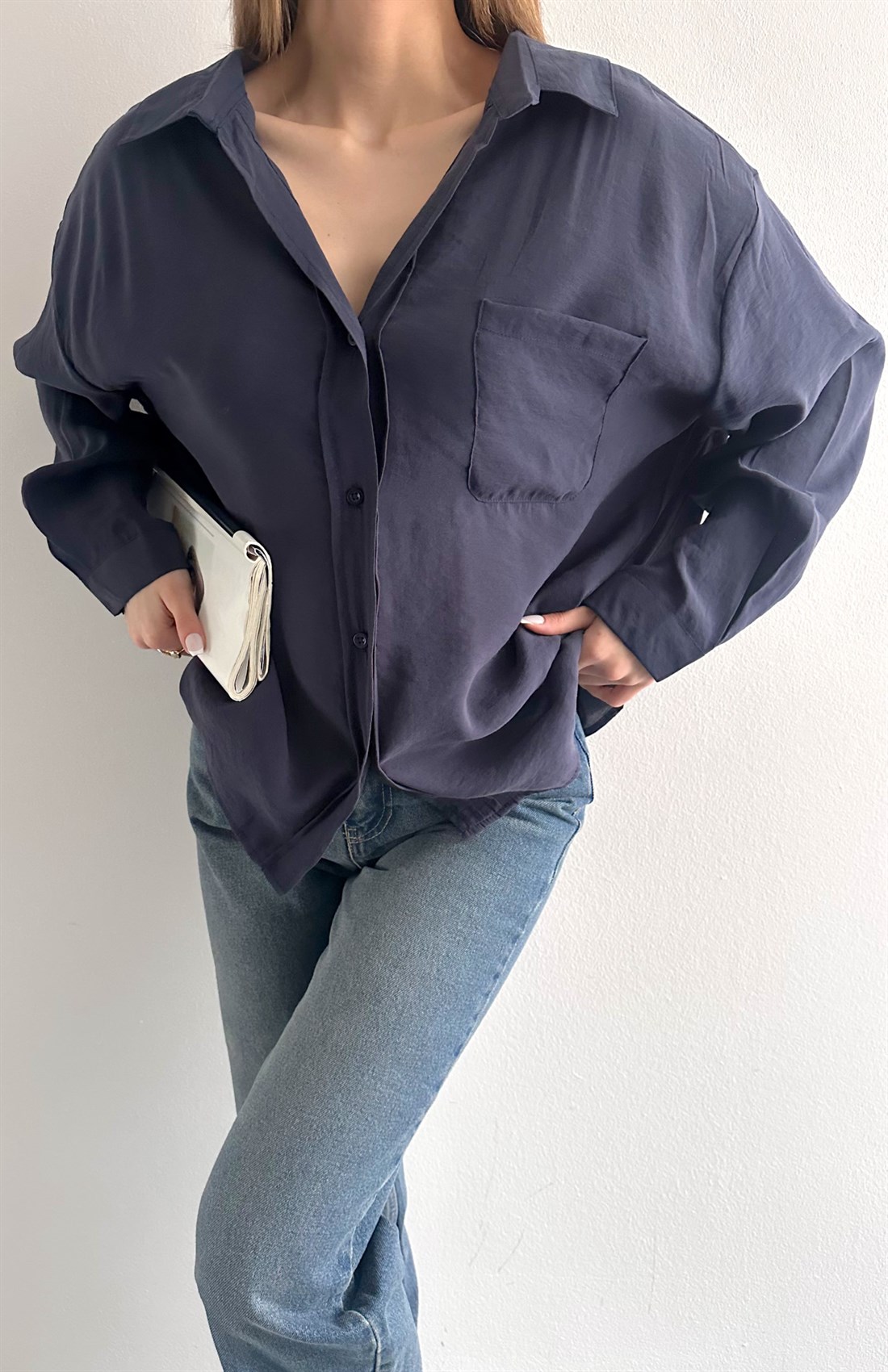 Cepli Oversize Modal Gömlek LACİVERT