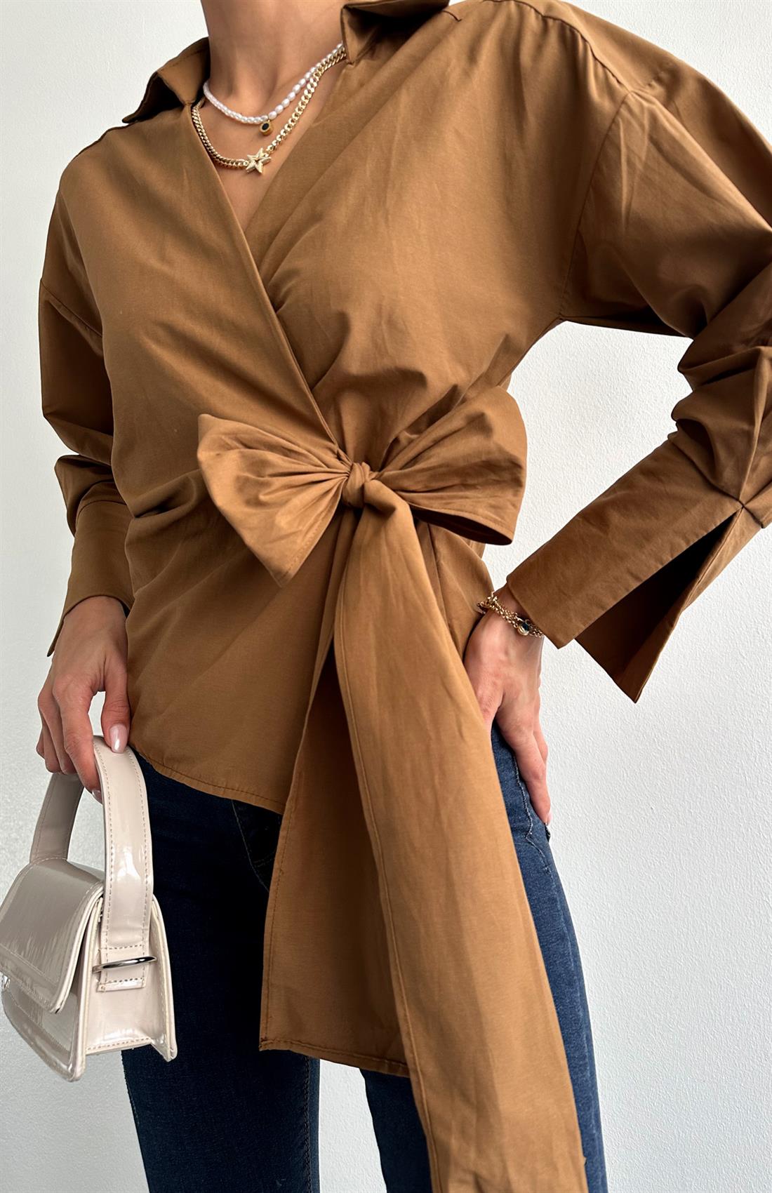 Düz Yandan Bağlamalı Gömlek CAMEL