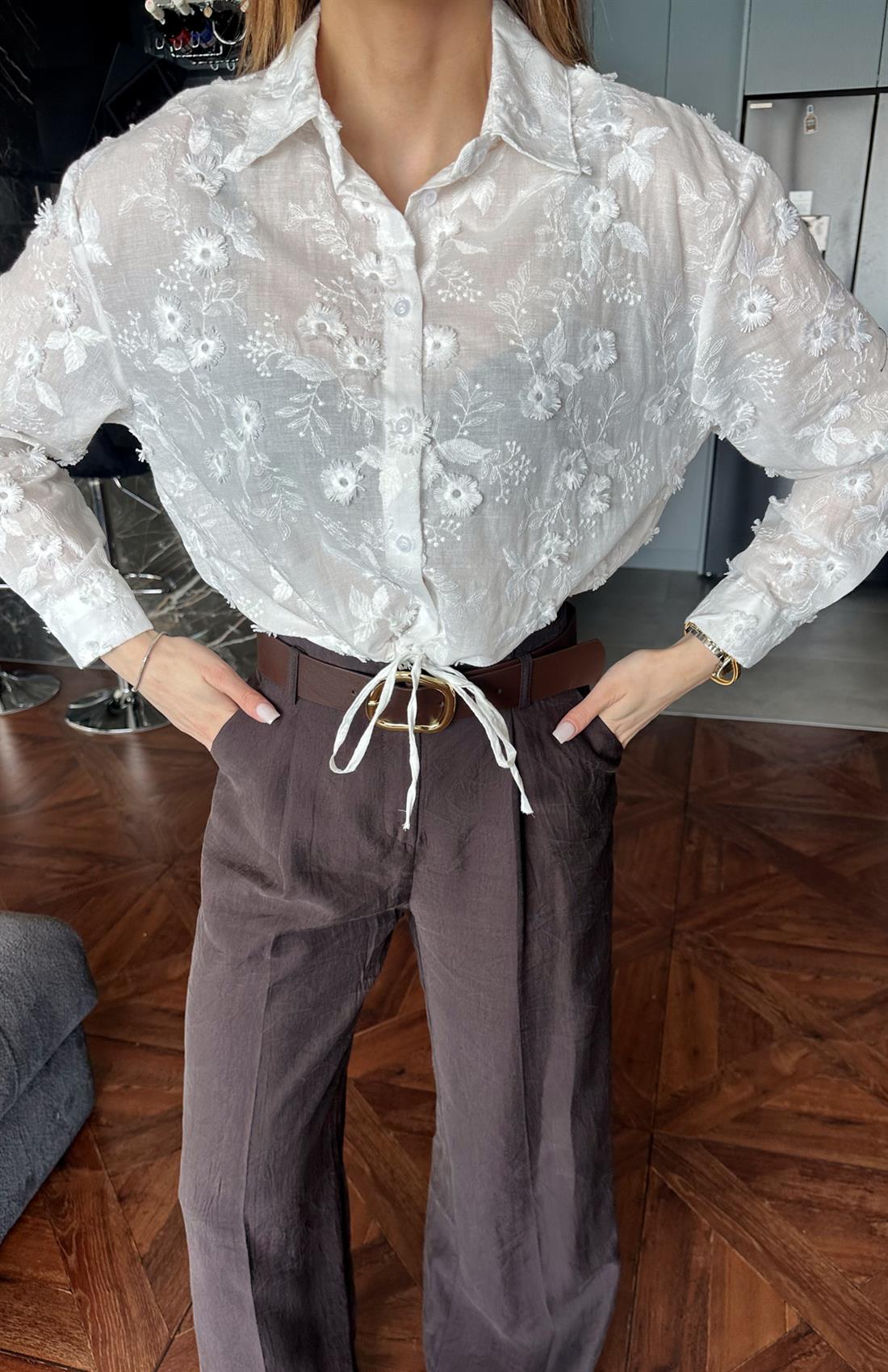 Etek Ucu Bağlamalı 3 Boyutlu Gömlek EKRU