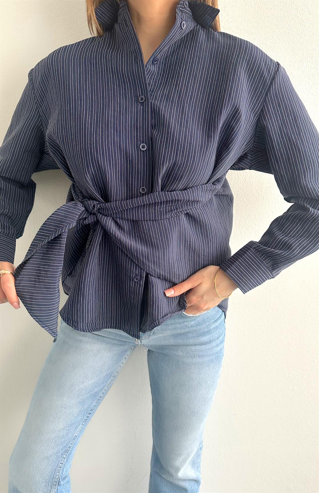 Mendilli Çizgili Gömlek LACİVERT