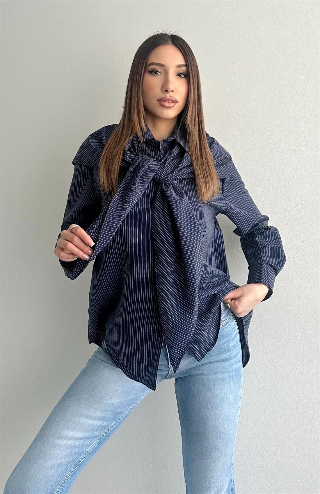 Mendilli Çizgili Gömlek LACİVERT