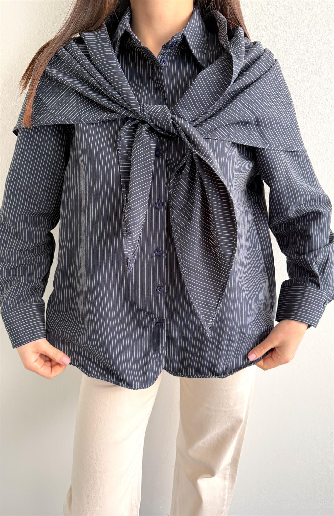 Mendilli Çizgili Gömlek SİYAH