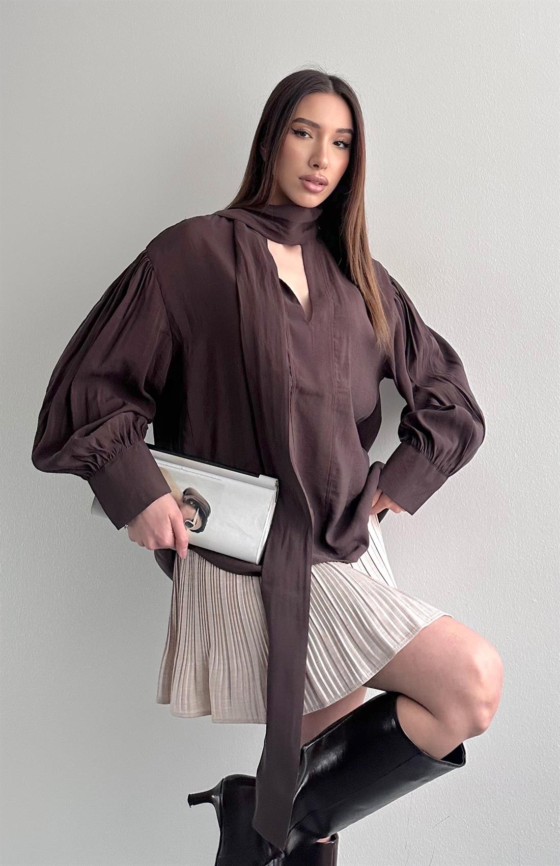 V Yaka Bağlamalı Gömlek KAHVERENGİ