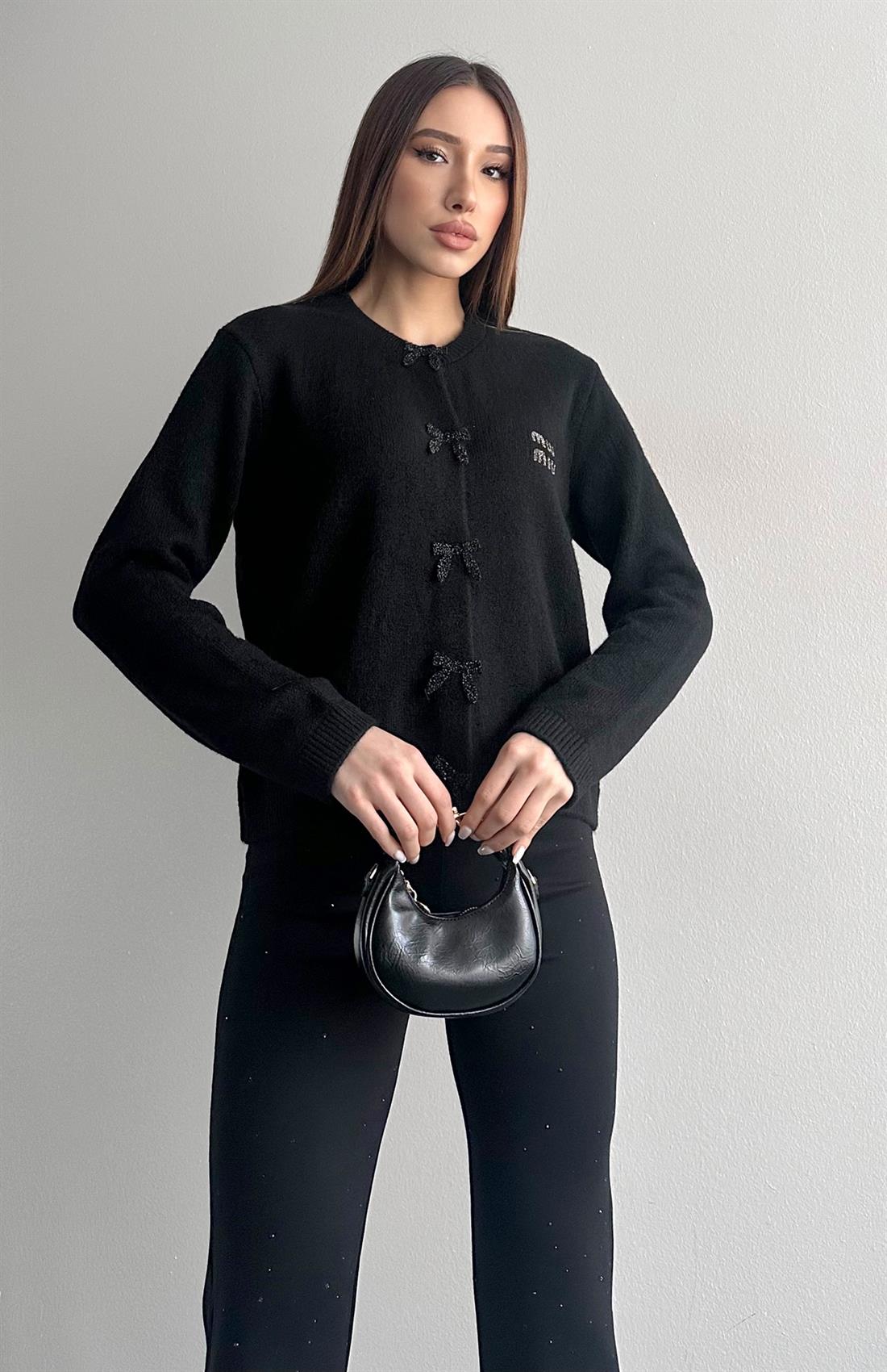 Kurdaleli Hırka SİYAH