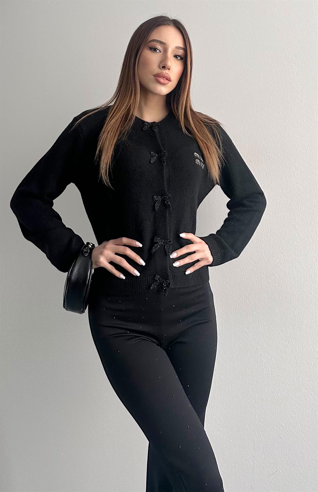 Kurdaleli Hırka SİYAH