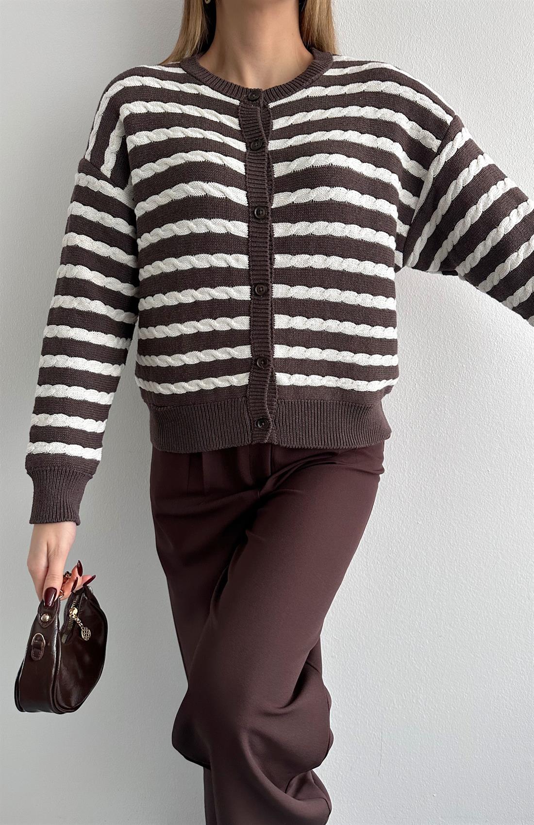 Şaç Örgülü Hırka KAHVERENGİ