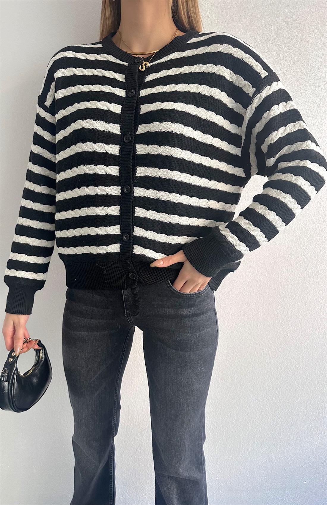 Şaç Örgülü Hırka SİYAH