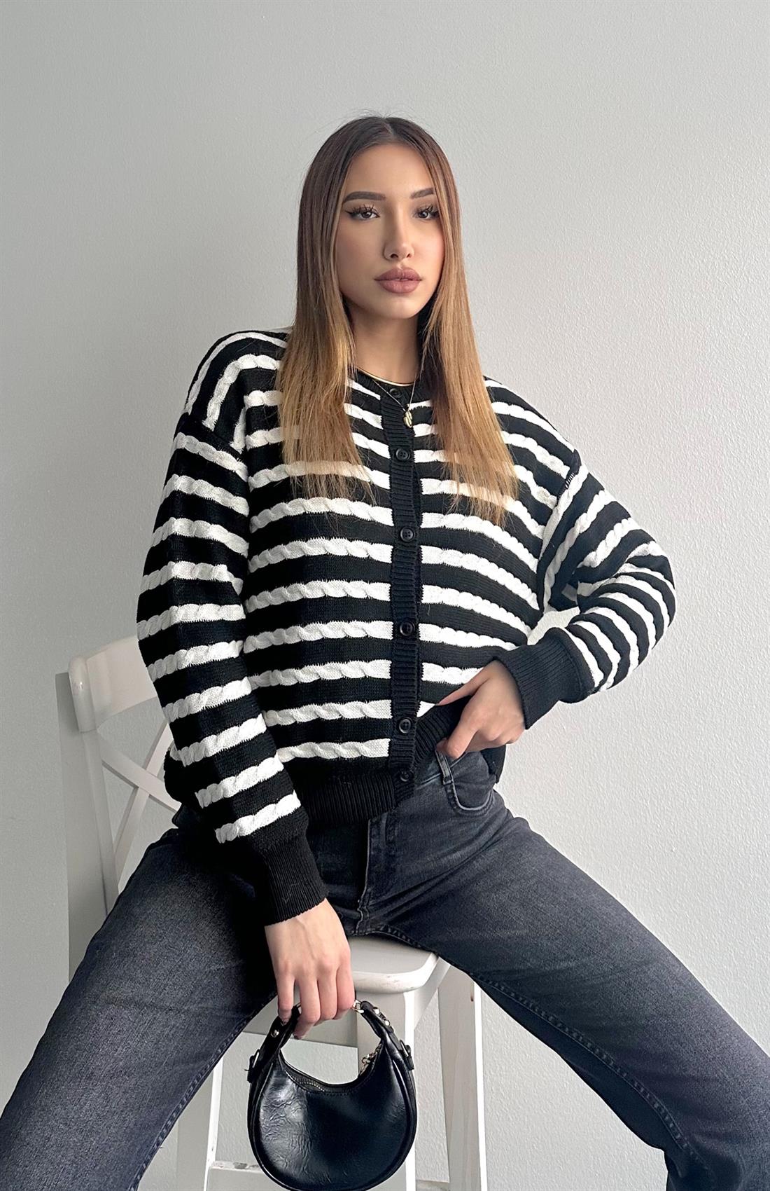 Şaç Örgülü Hırka SİYAH