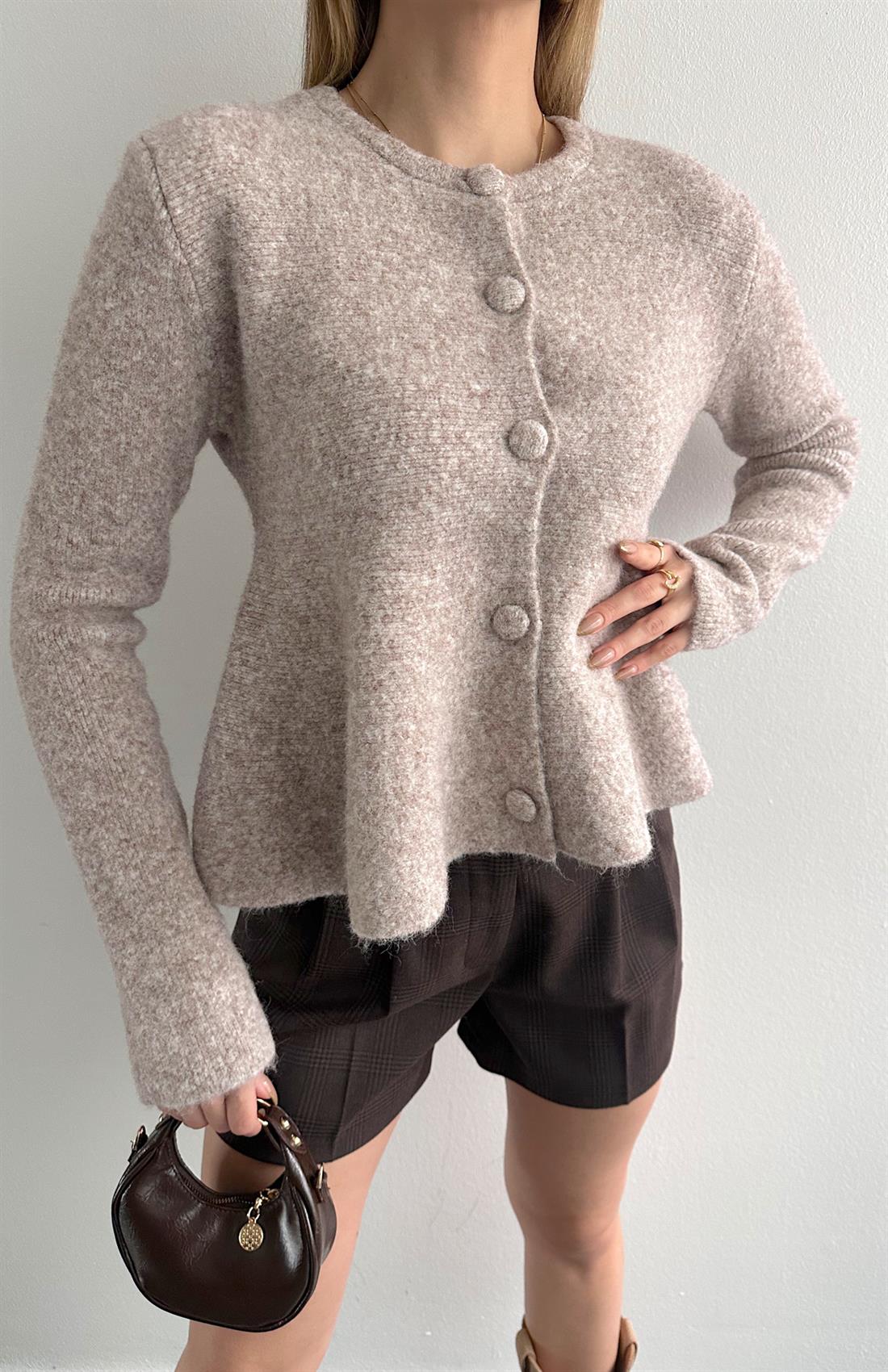 Yumuşak Dokulu Peplum Düğmeli Hırka VİZON