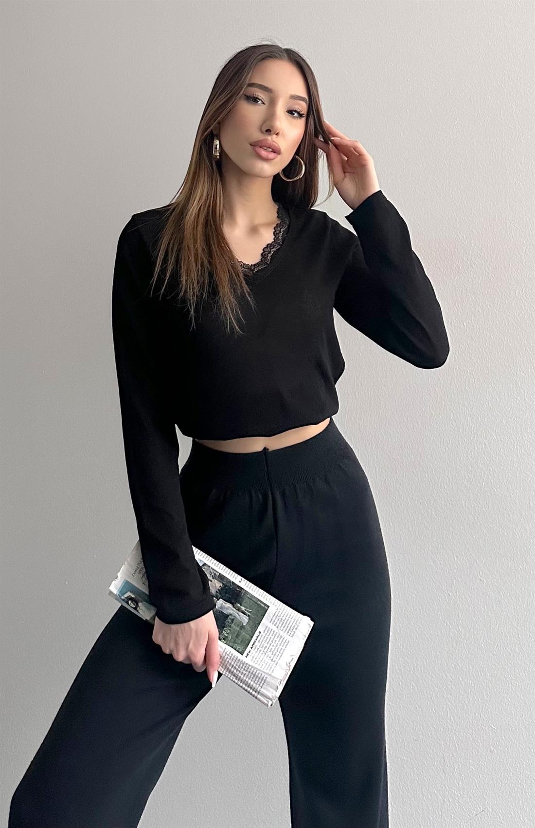 Dantel Detay Triko Kazak SİYAH