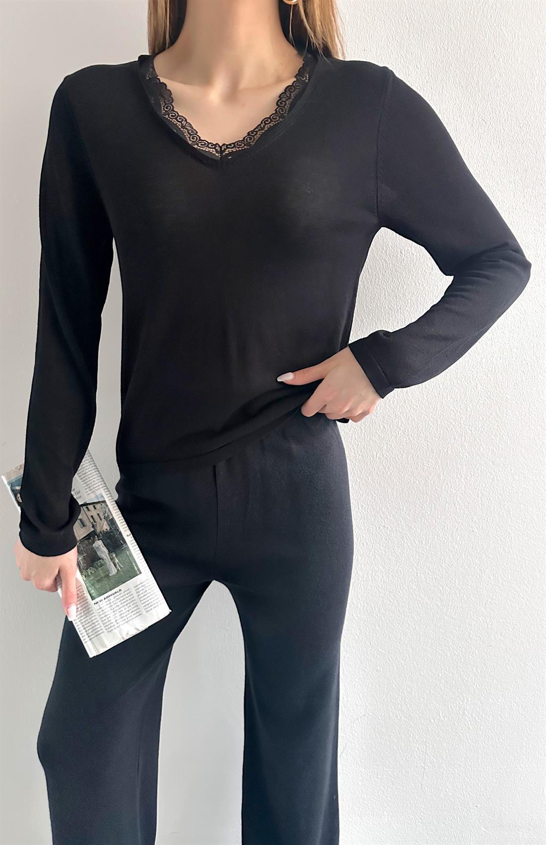 Dantel Detay Triko Kazak SİYAH