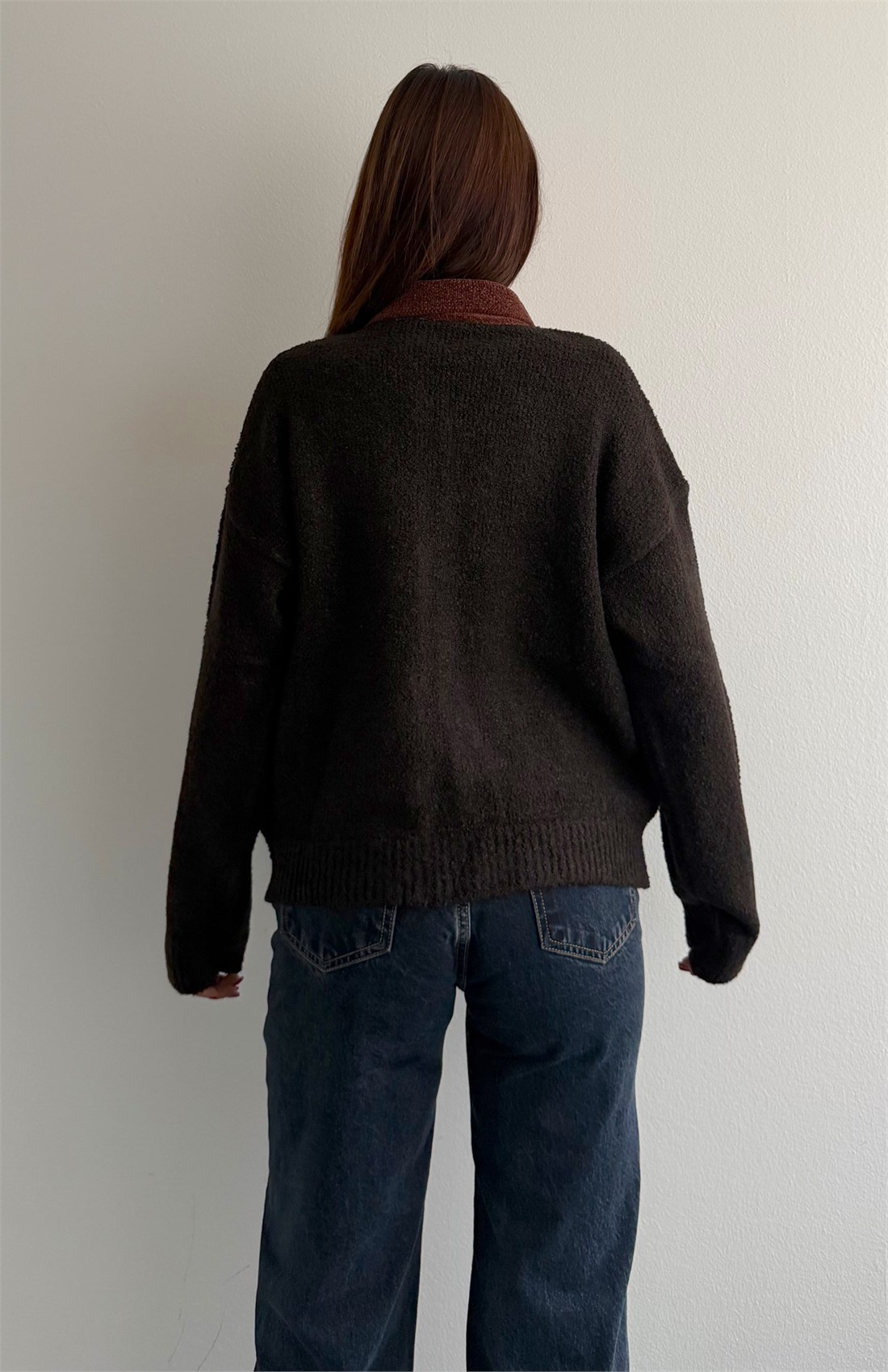 Kadife Yakalı Buklet Hırka KAHVERENGİ