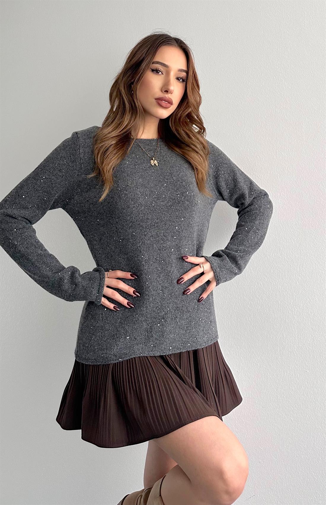 Kayık Yaka Pullu Simli Kazak FÜME