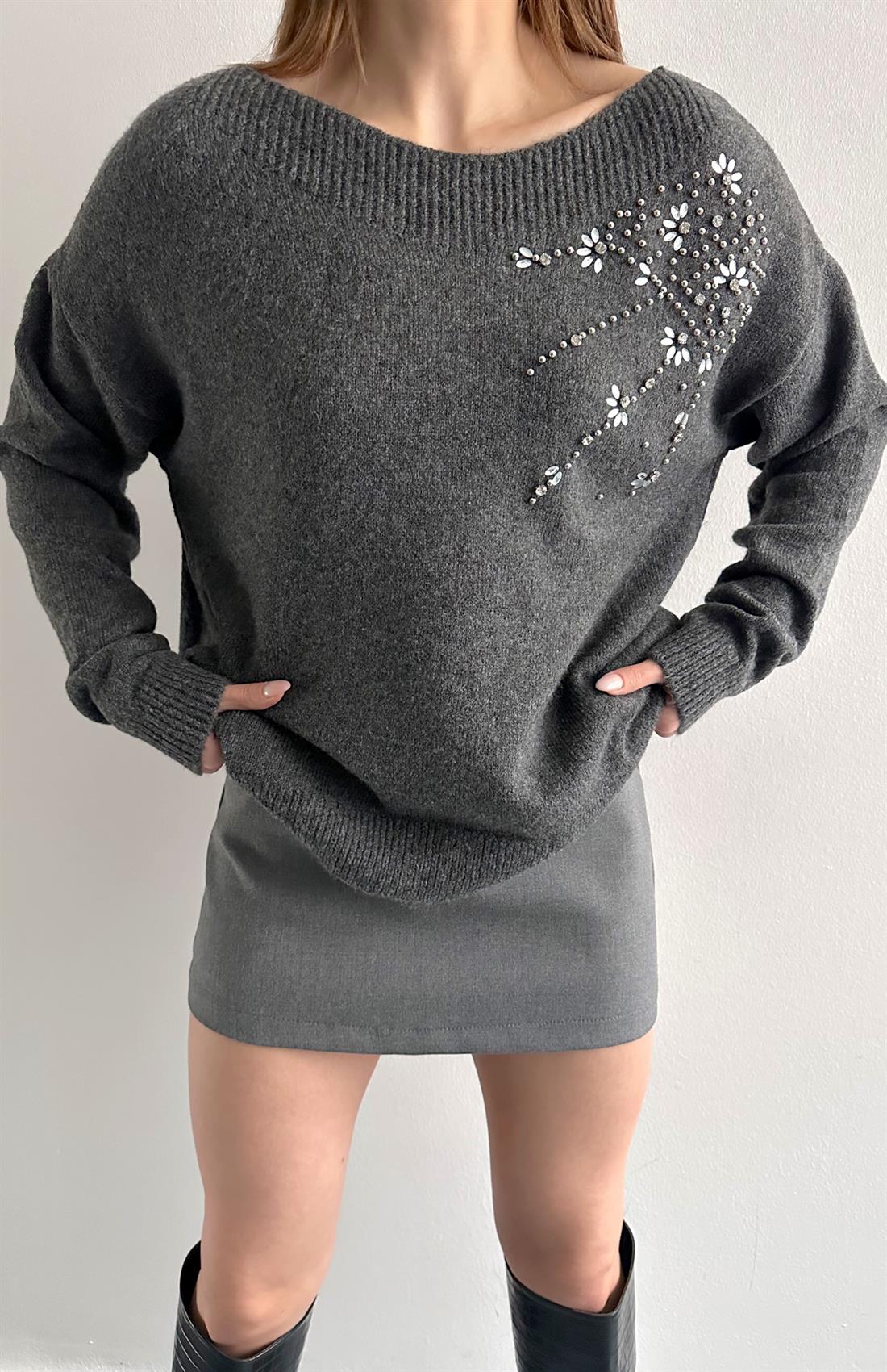 Omuzdan Taşlı Kazak ANTRASİT