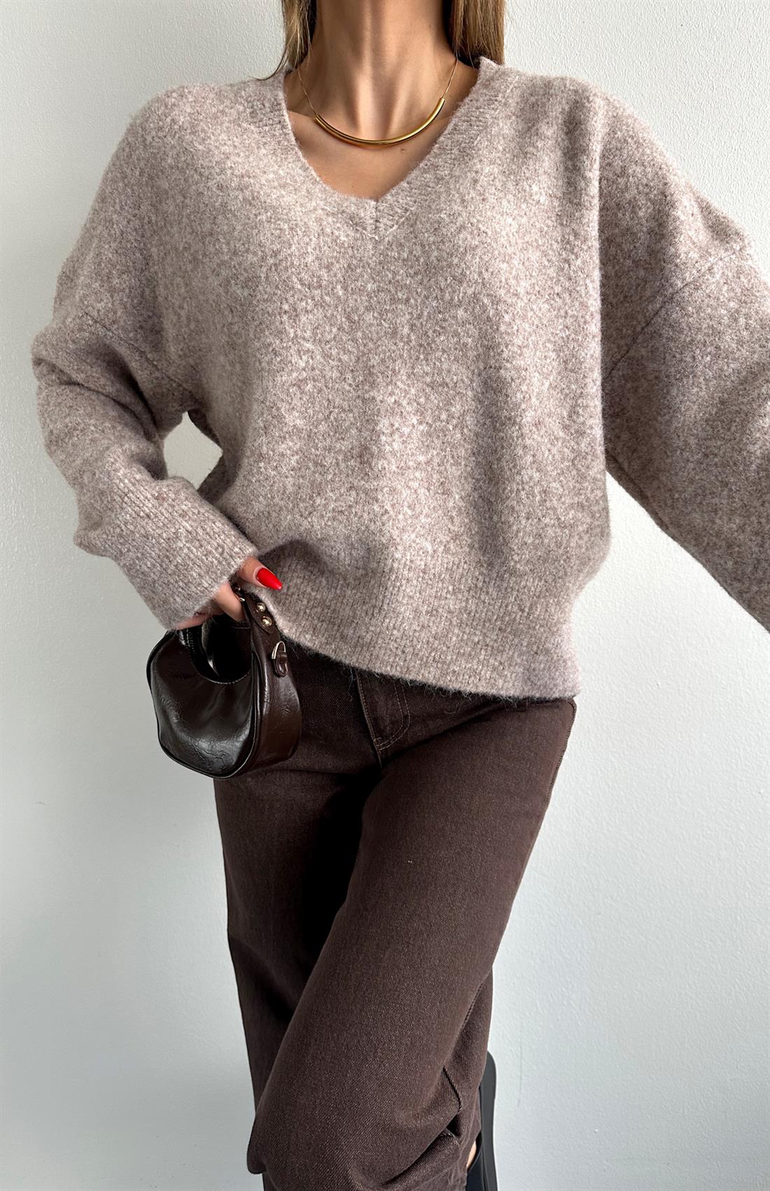 V Yaka Yumuşak Dokulu Kazak VİZON