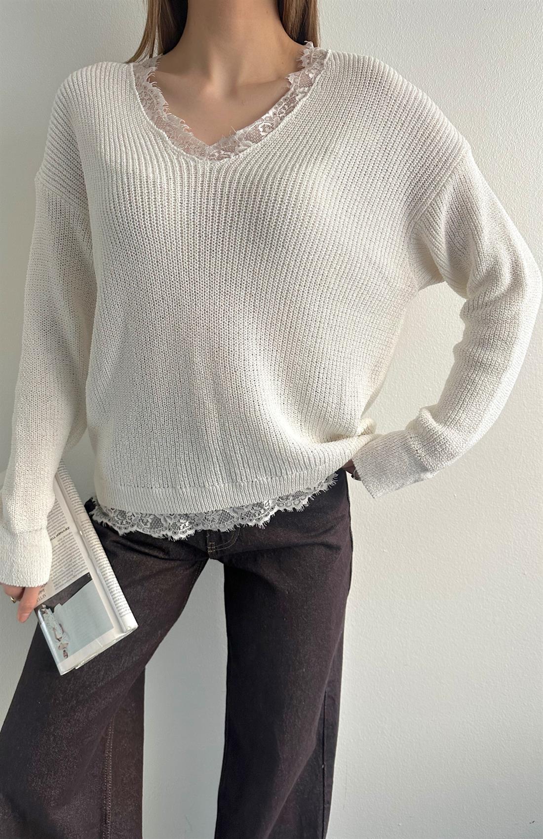 Yakadan Dantelli Atlet EKRU