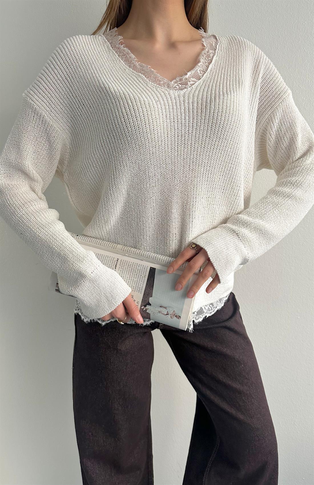 Yakadan Dantelli Atlet EKRU