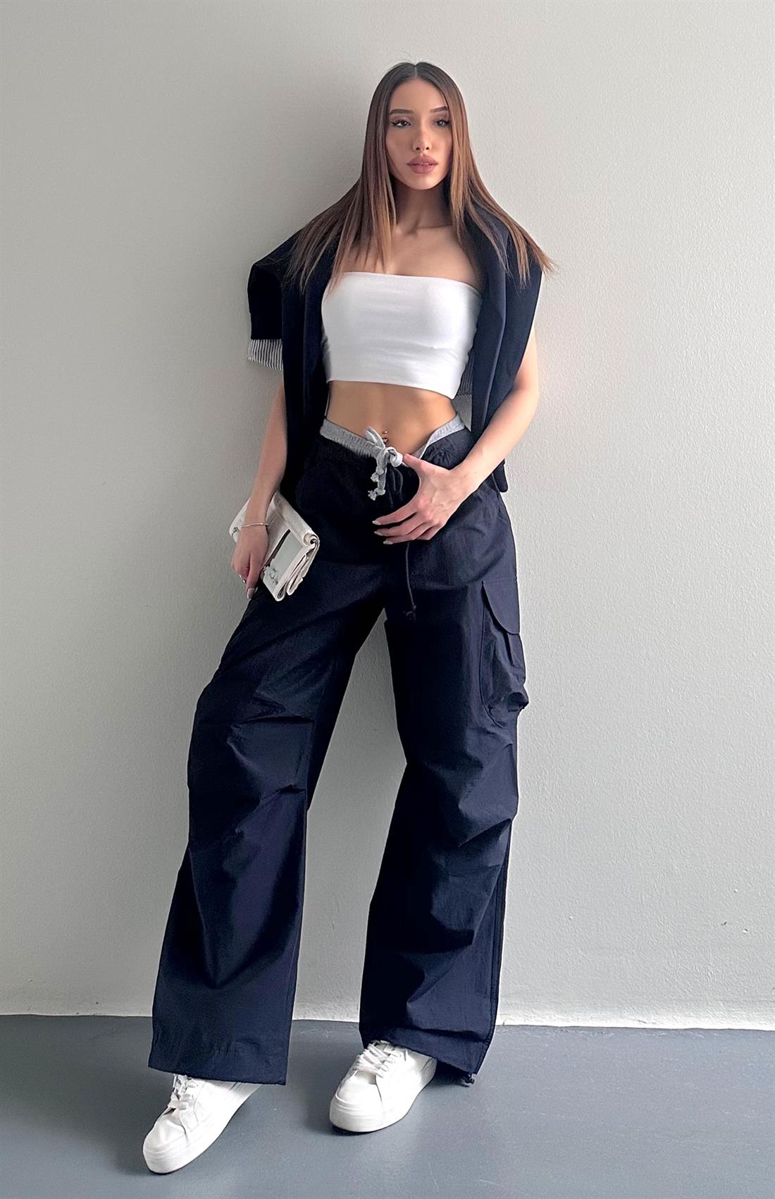 Bel Detaylı Paraşüt Pantolon LACİVERT