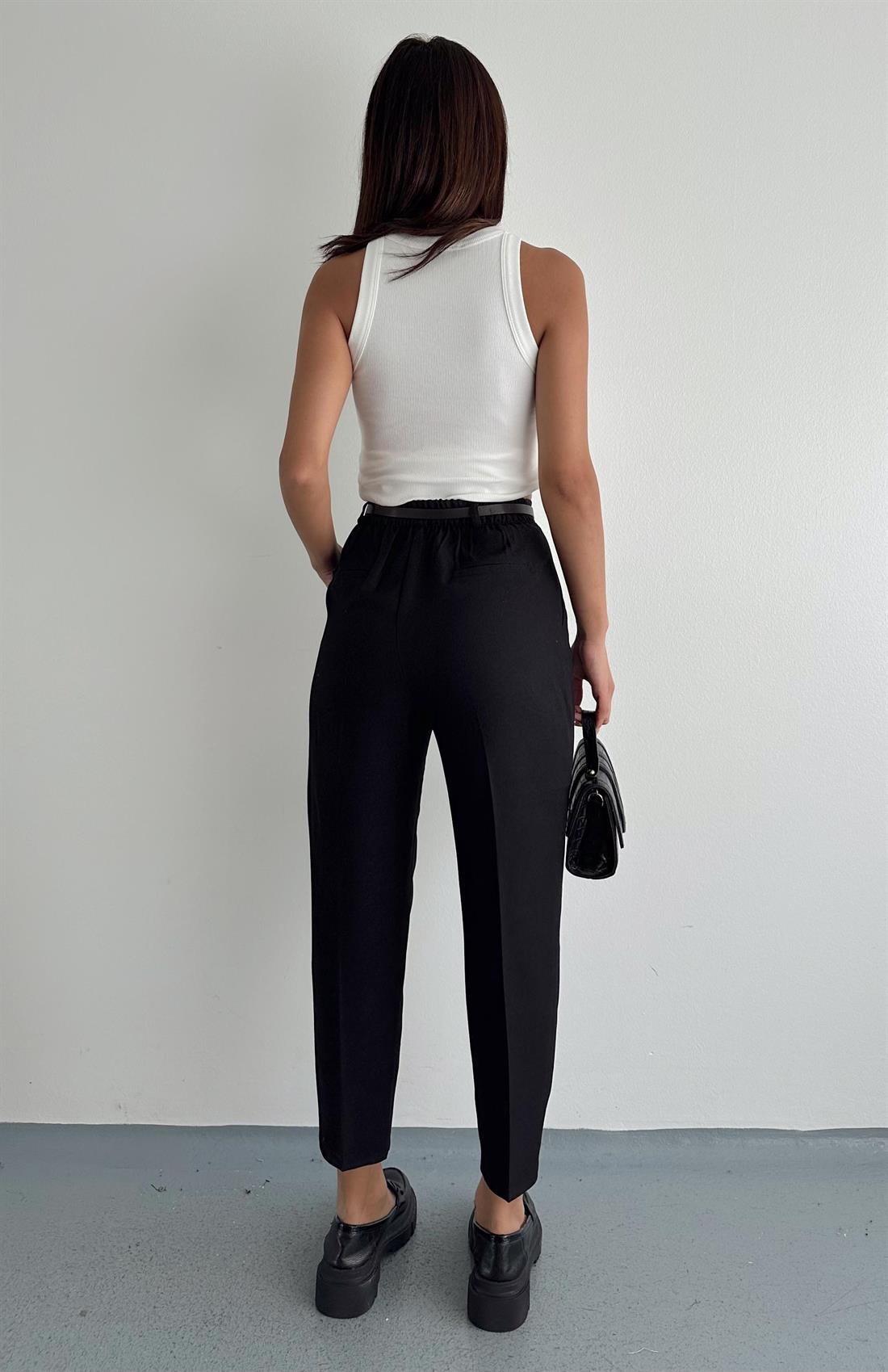 Kemerli Havuç Pantolon SİYAH