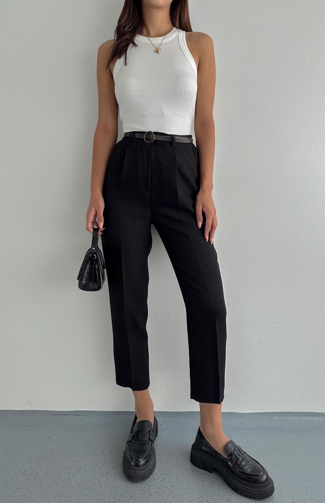 Kemerli Havuç Pantolon SİYAH