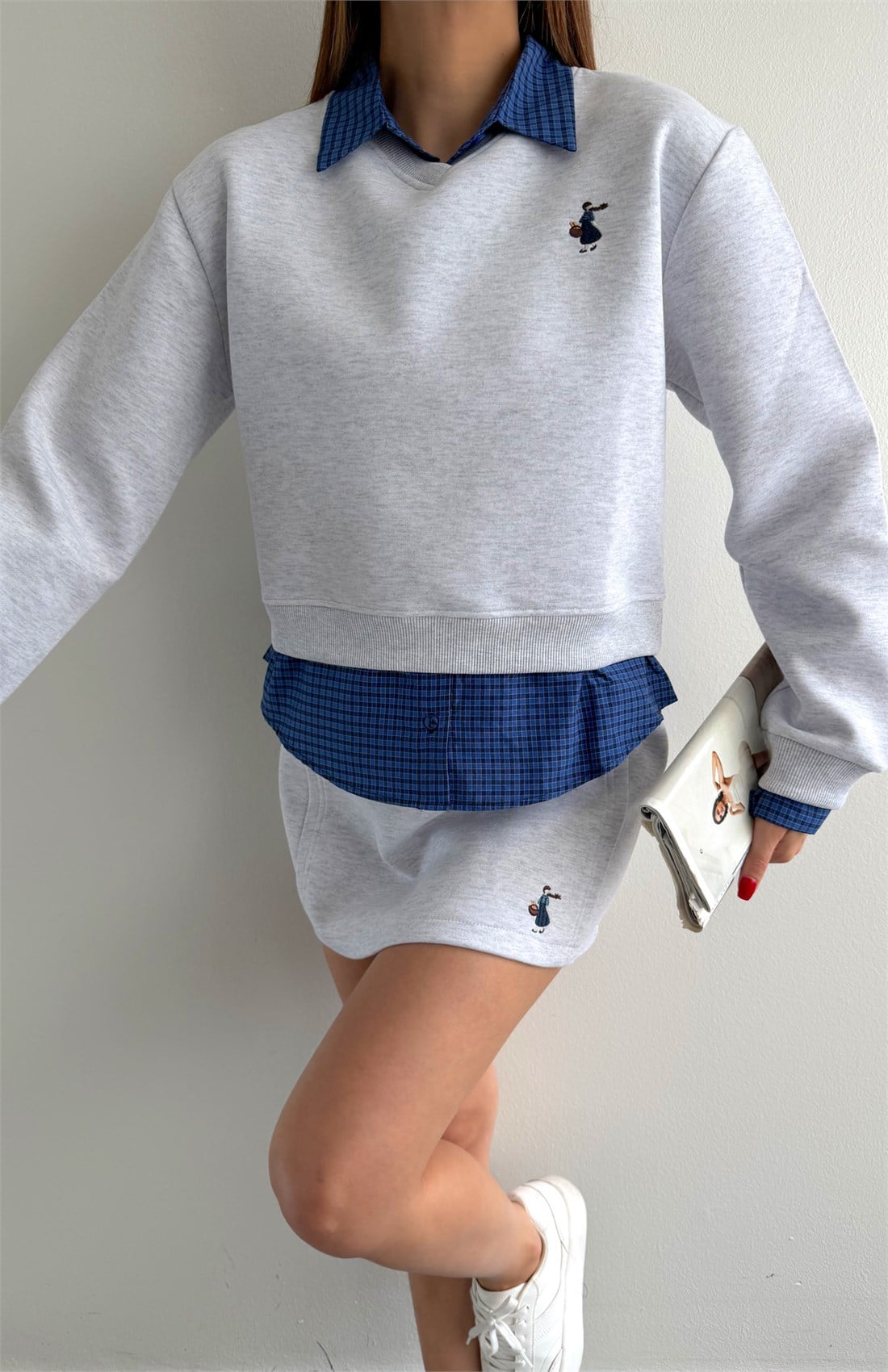 Nakiş Detaylı Sweatshırt GRİ