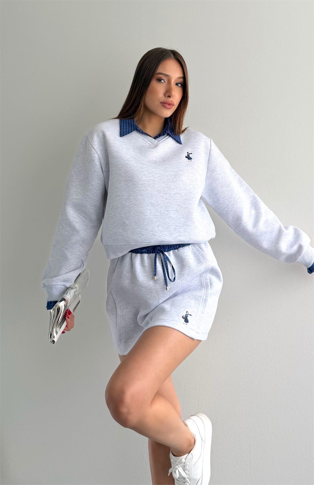 Nakiş Detaylı Sweatshırt GRİ