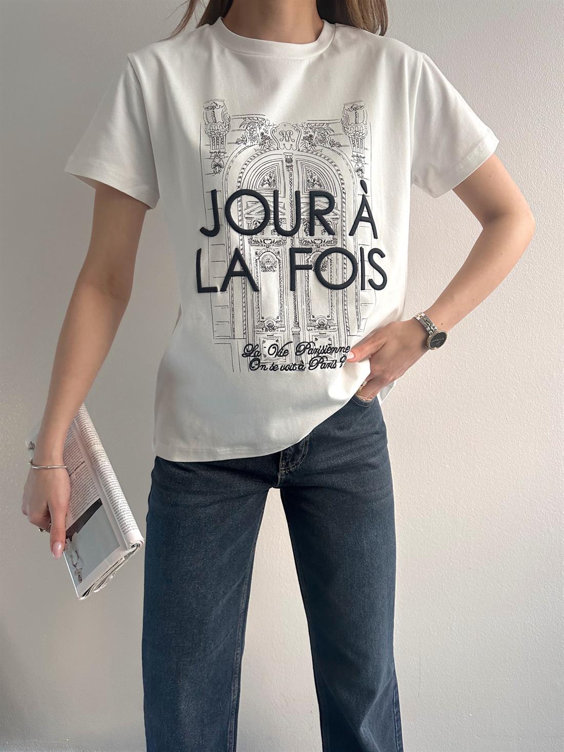 Baskı Ve Nakiş Detaylı Tshırt EKRU