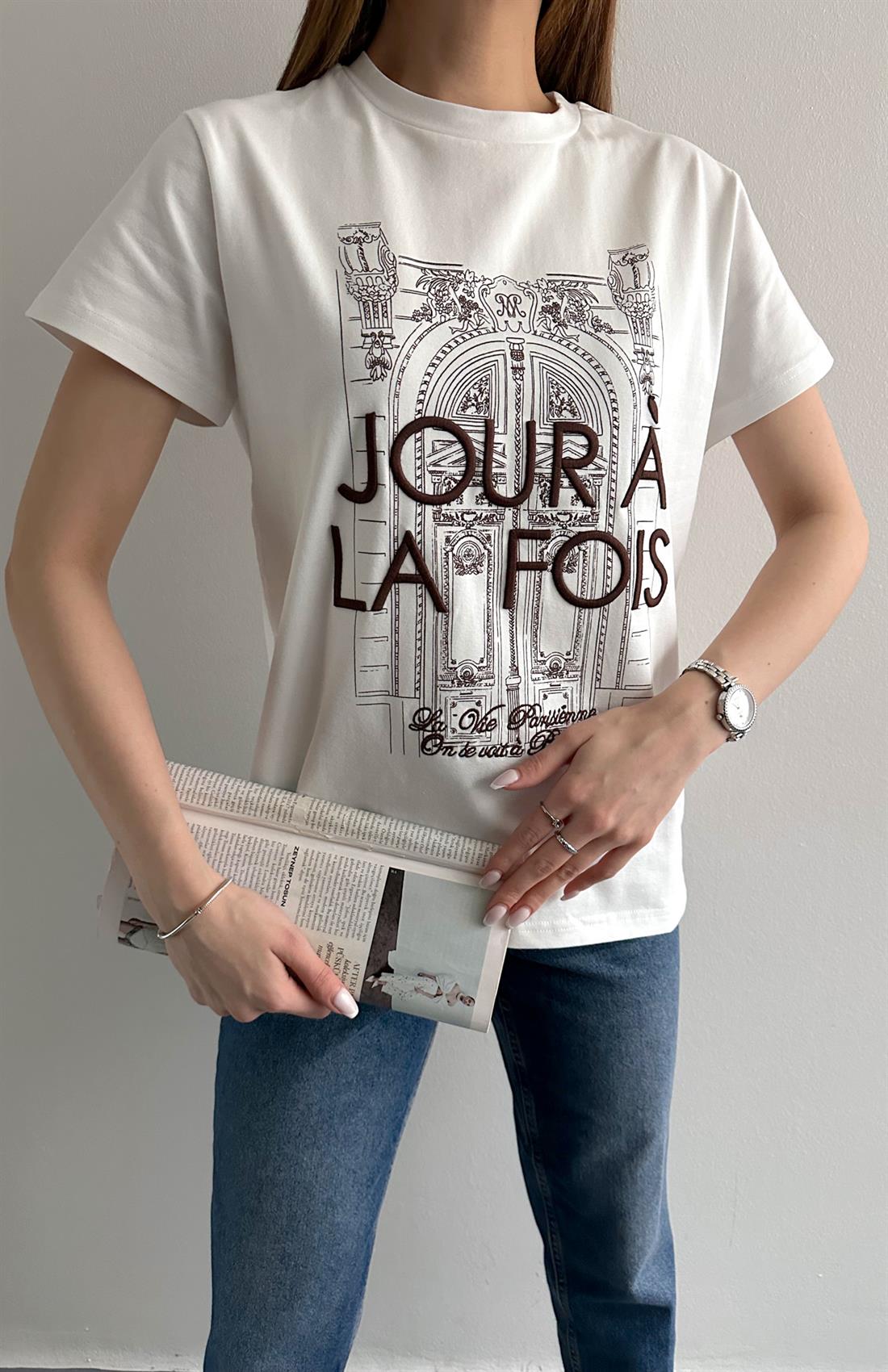 Baskı Ve Nakiş Detaylı Tshırt Ekru-Kahve