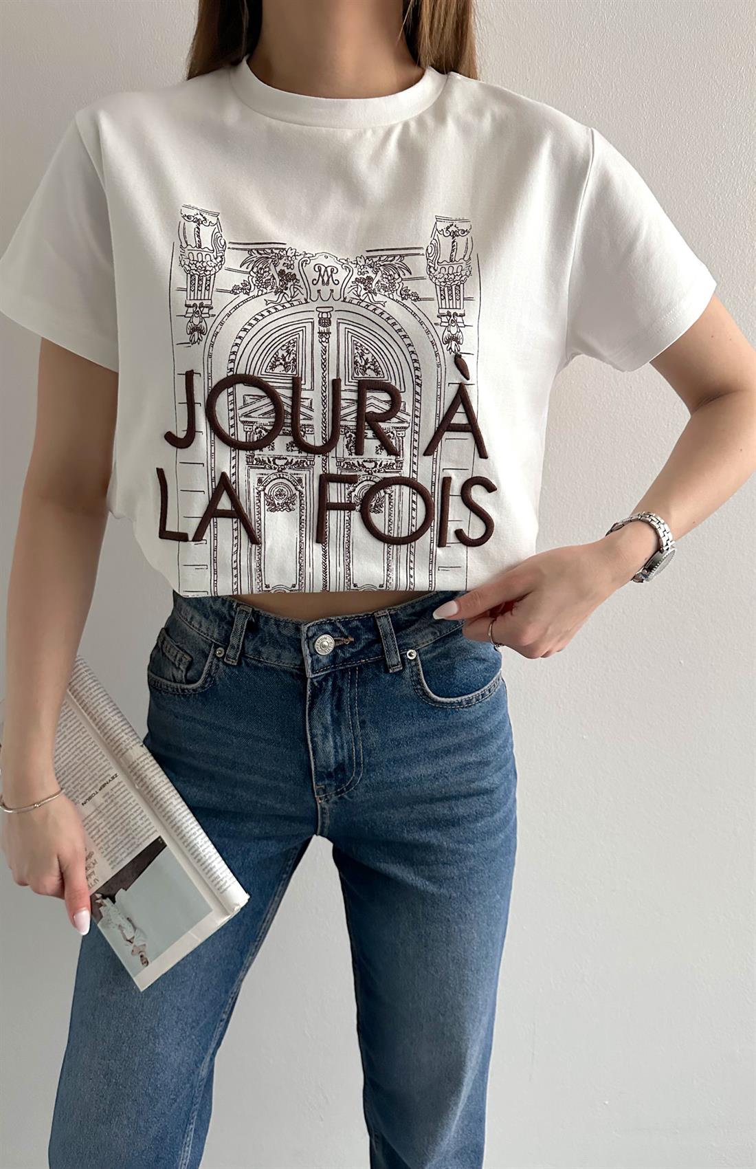 Baskı Ve Nakiş Detaylı Tshırt Ekru-Kahve