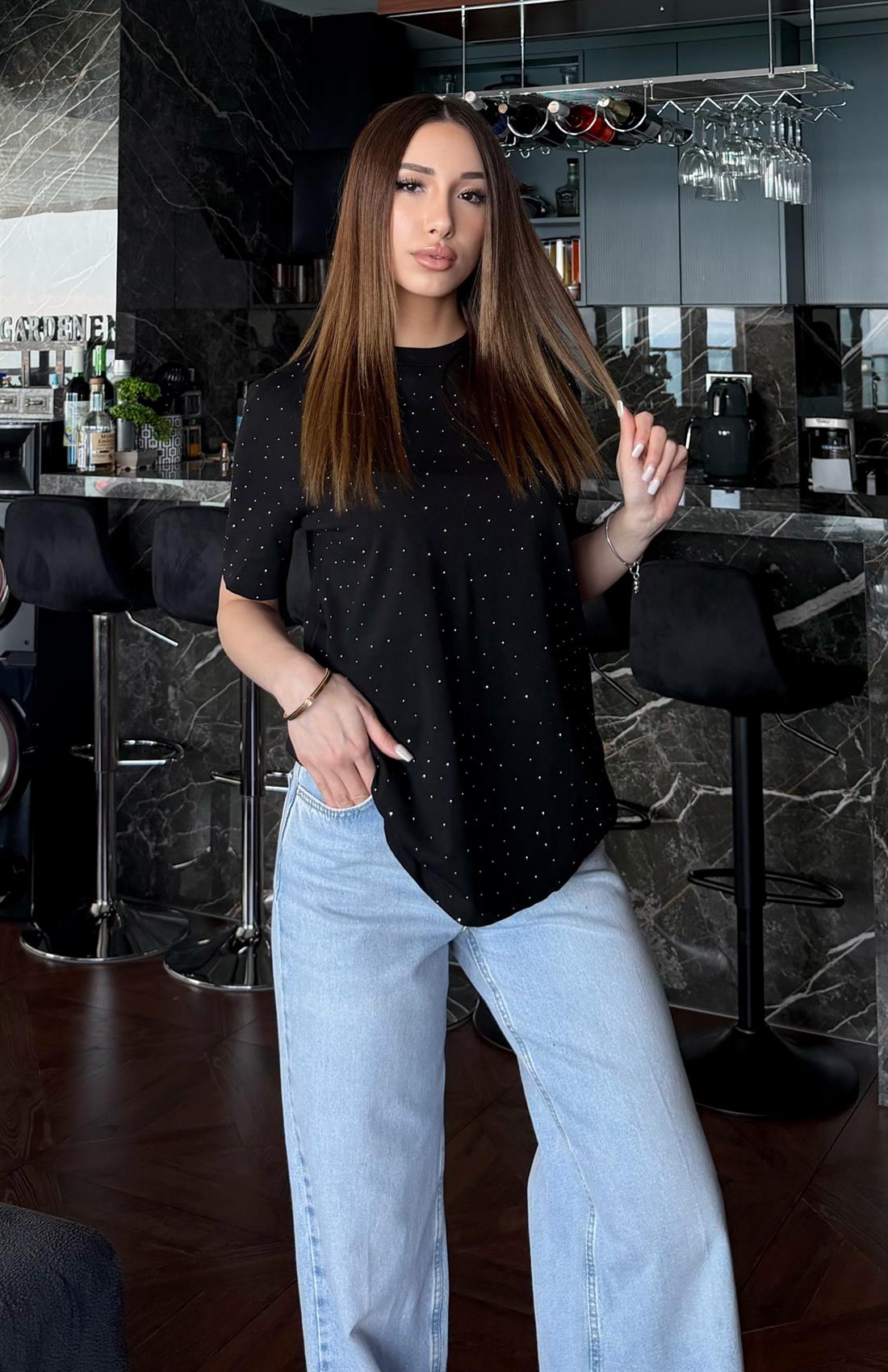 Bisiklet Yaka Taşlı Tshırt SİYAH