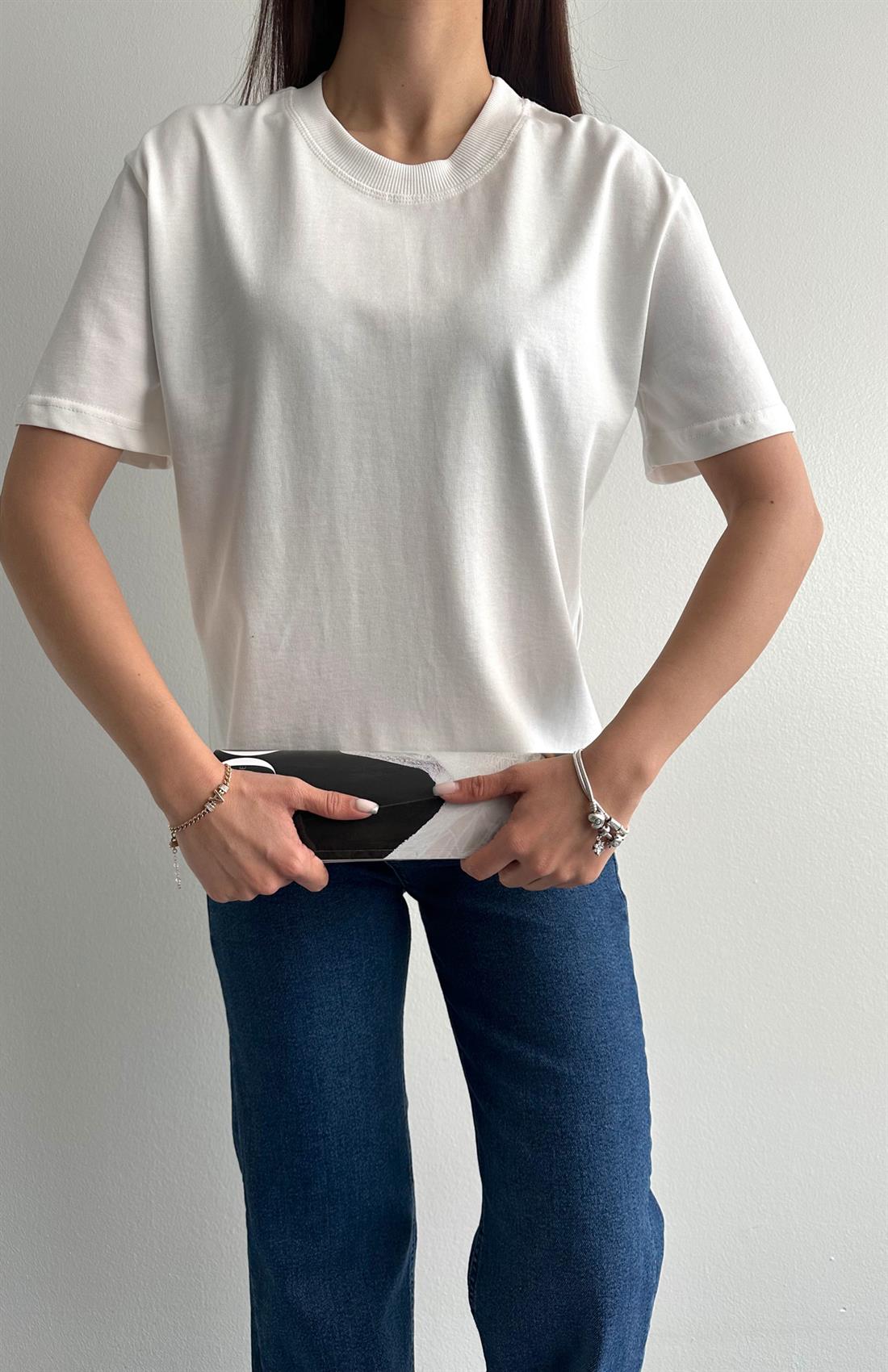 Dekoratif Dikişli Bisiklet Yaka Tshırt EKRU