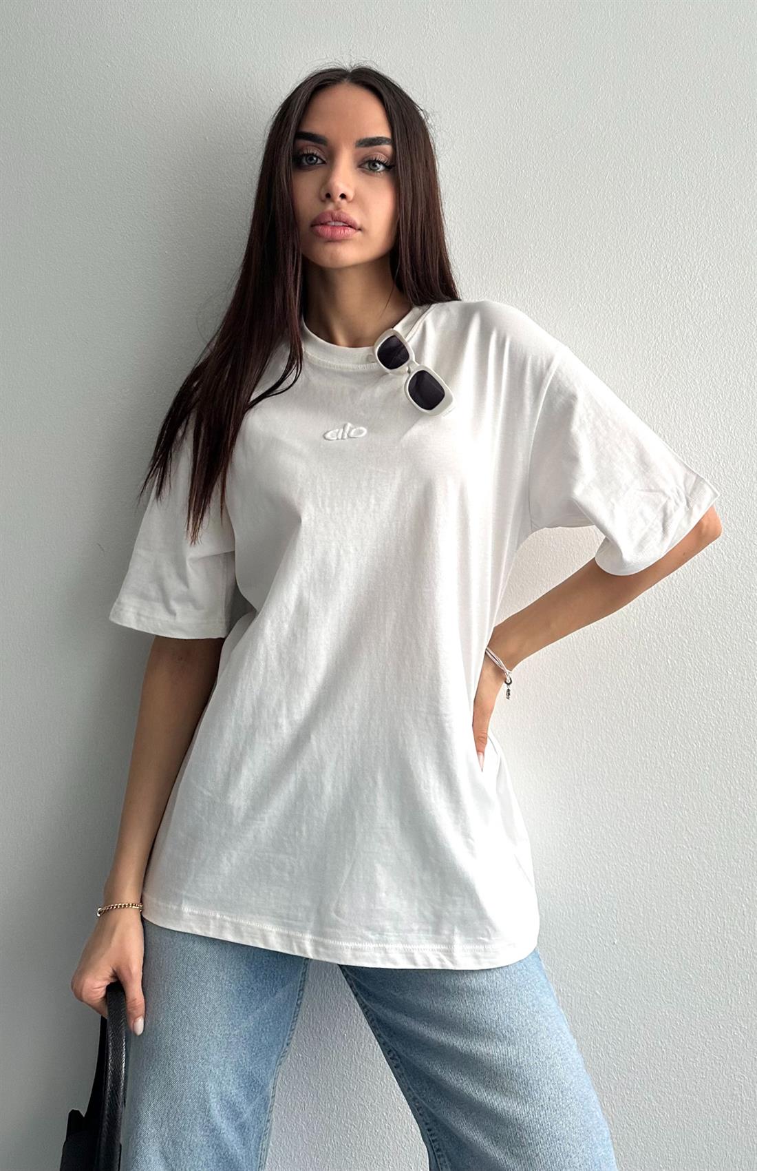 Kabartma Baskılı Tshırt BEYAZ