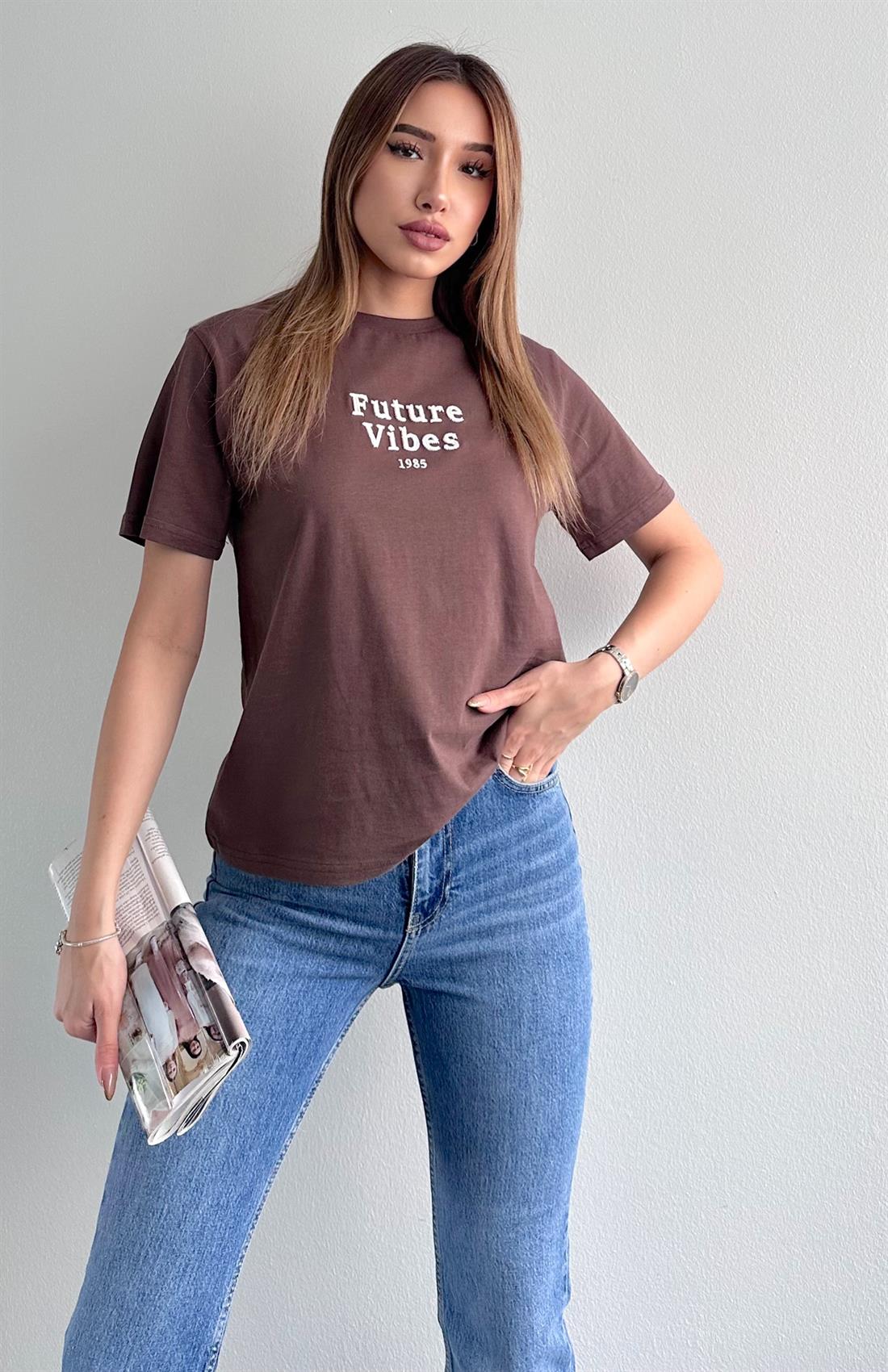 Nakiş Detaylı Tshırt KAHVERENGİ