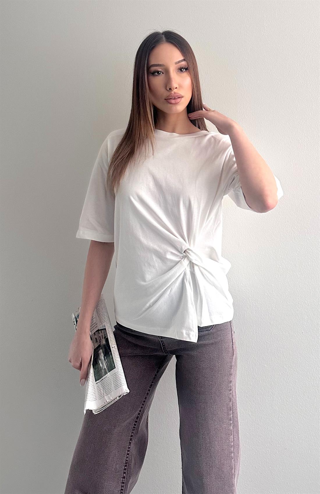 Omzu Vatkalı Yanı Düğümlü T-shirt BEYAZ